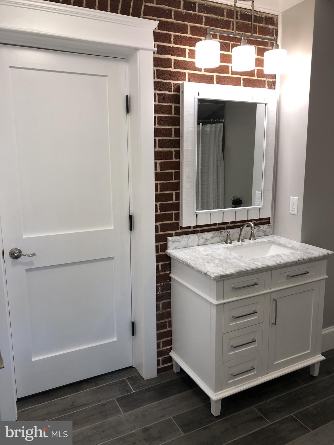 AKRON BOROUGH - Residential