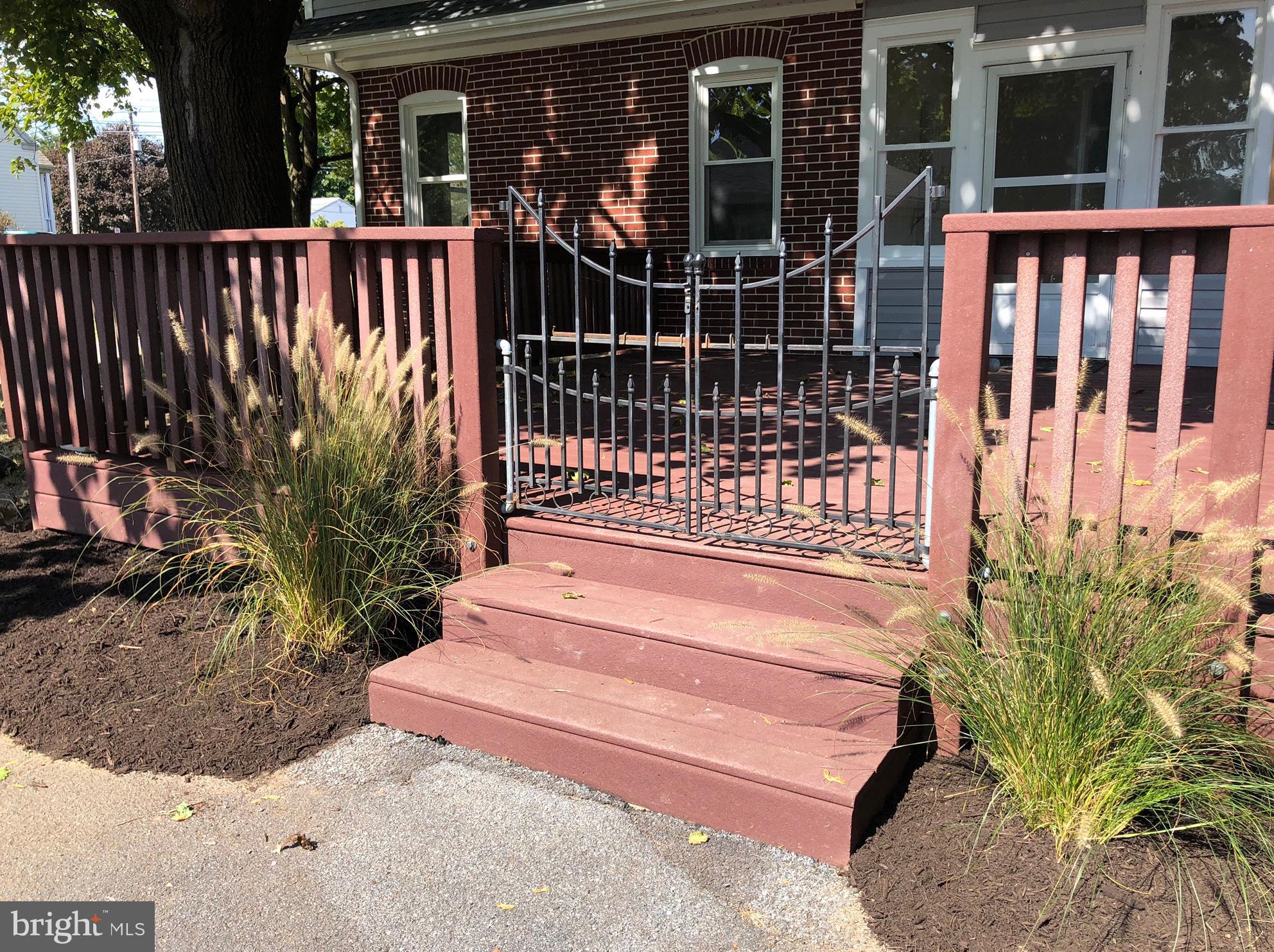 AKRON BOROUGH - Residential