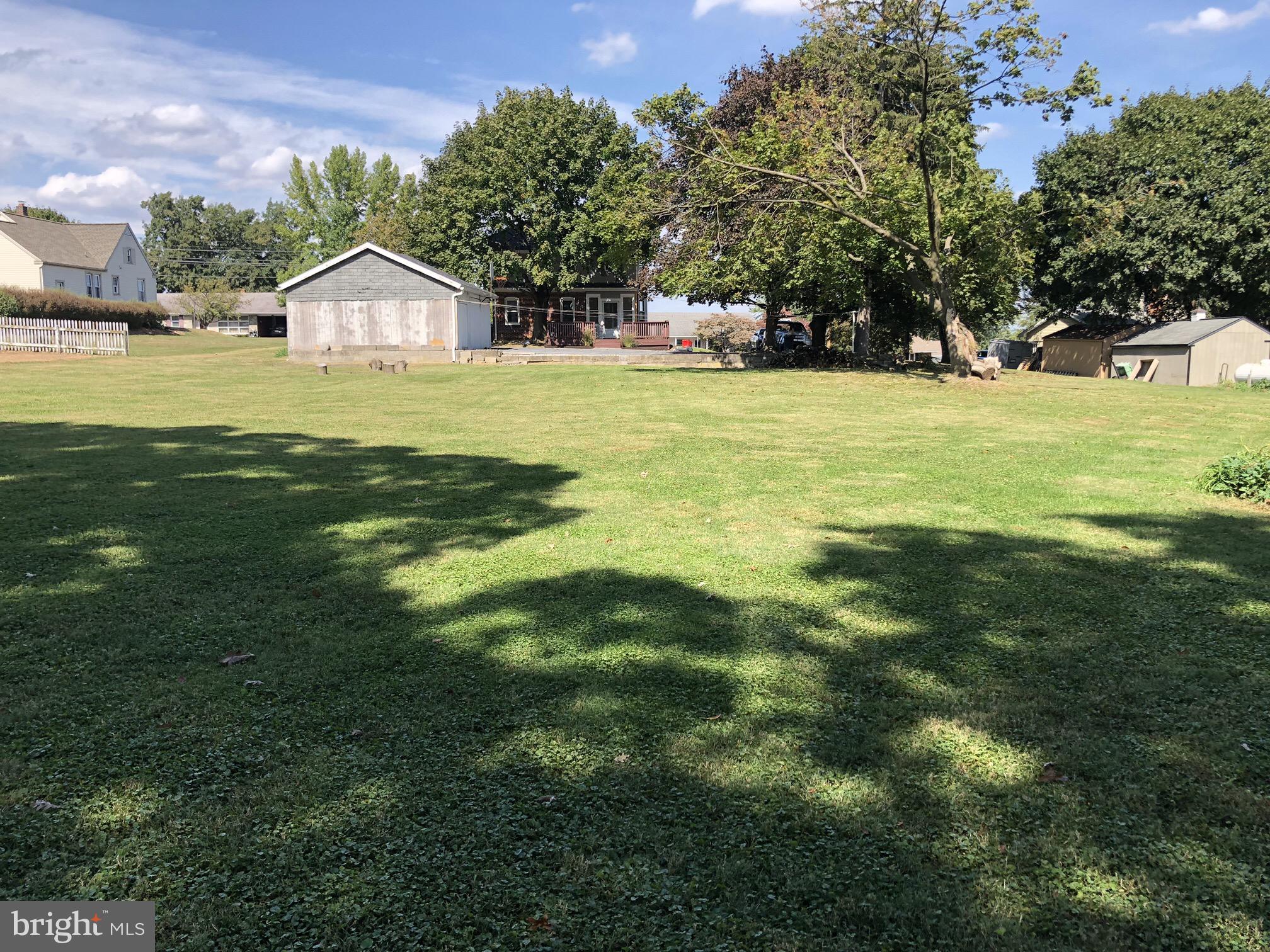 AKRON BOROUGH - Residential