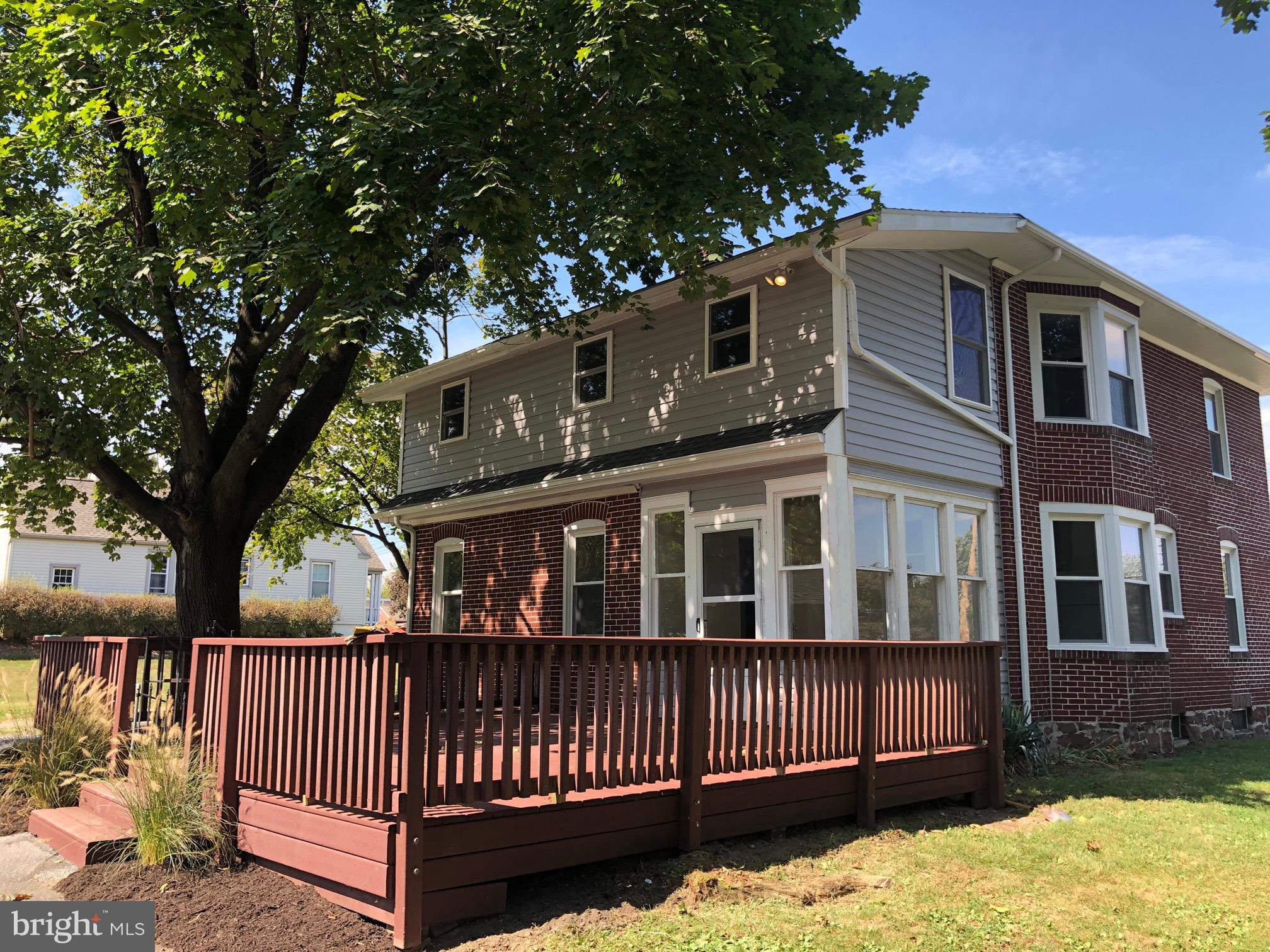 AKRON BOROUGH - Residential