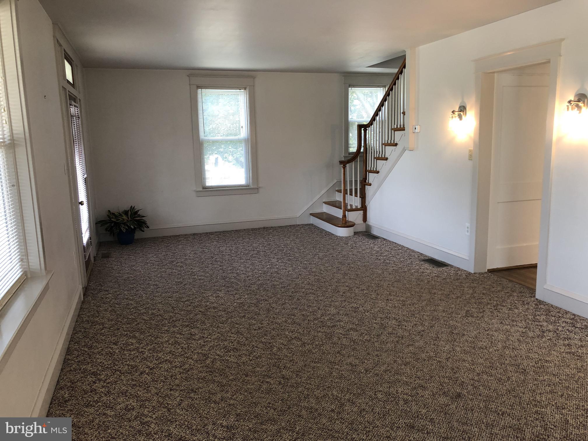 AKRON BOROUGH - Residential