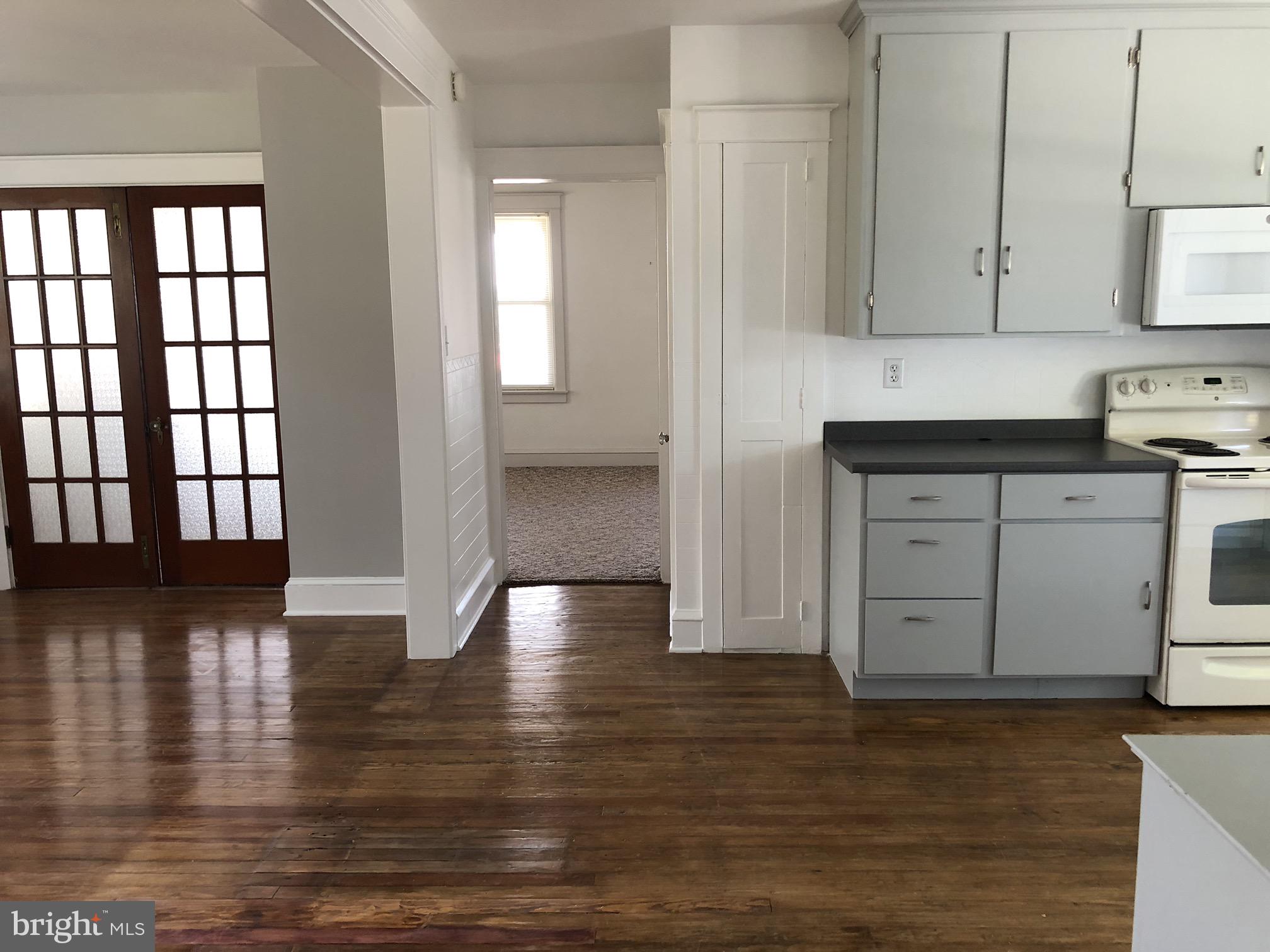 AKRON BOROUGH - Residential