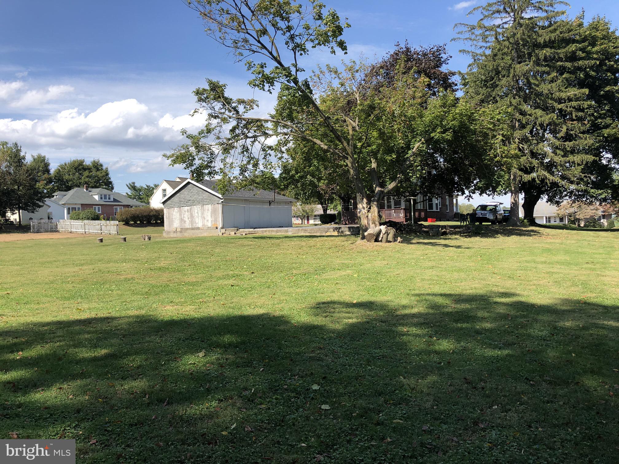 AKRON BOROUGH - Residential