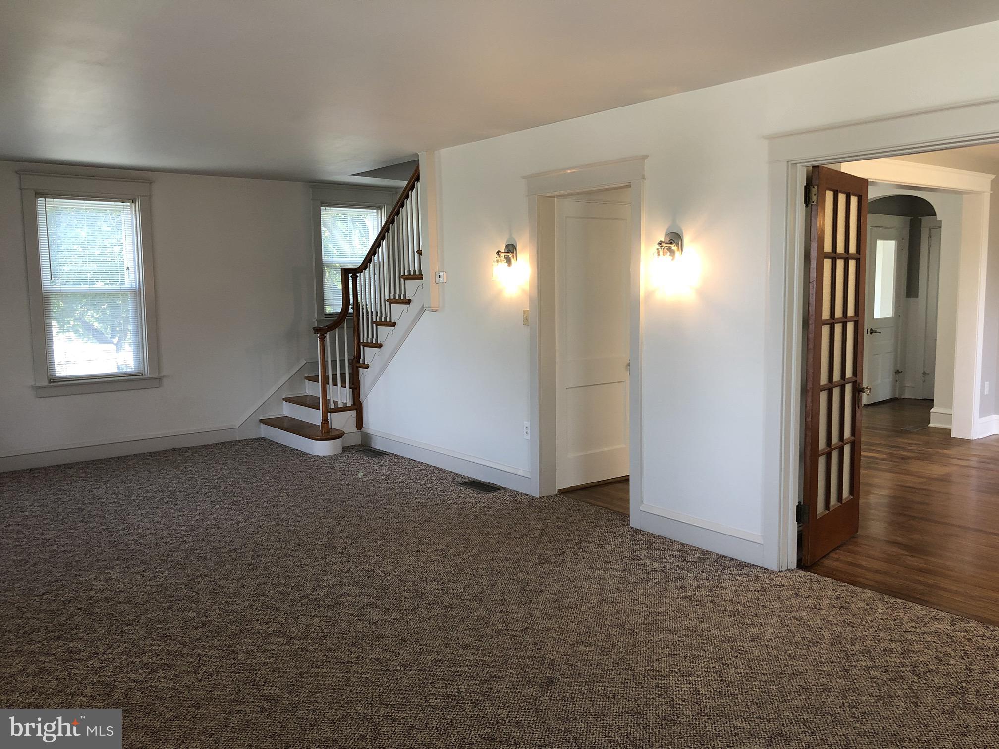 AKRON BOROUGH - Residential