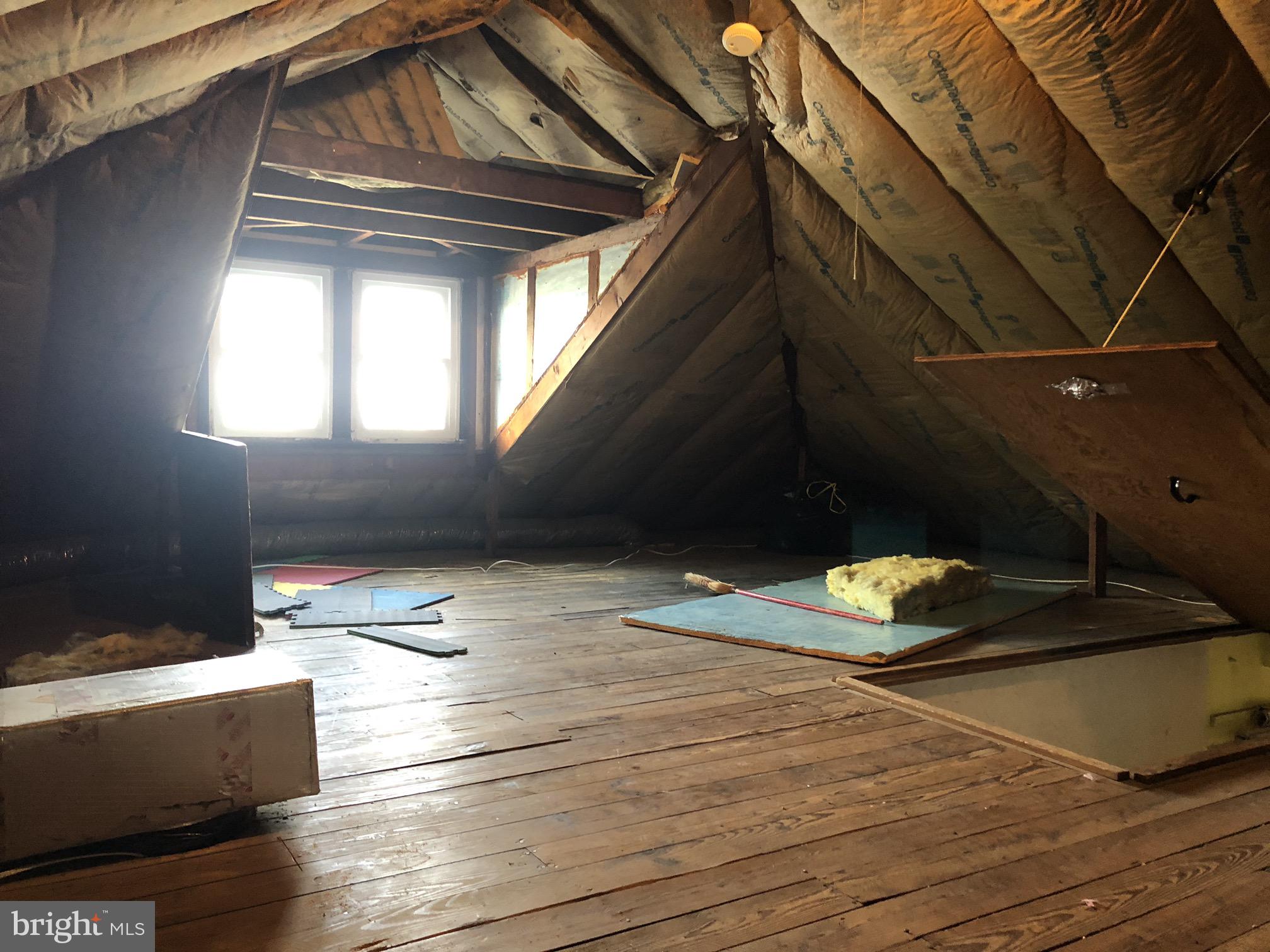 AKRON BOROUGH - Residential