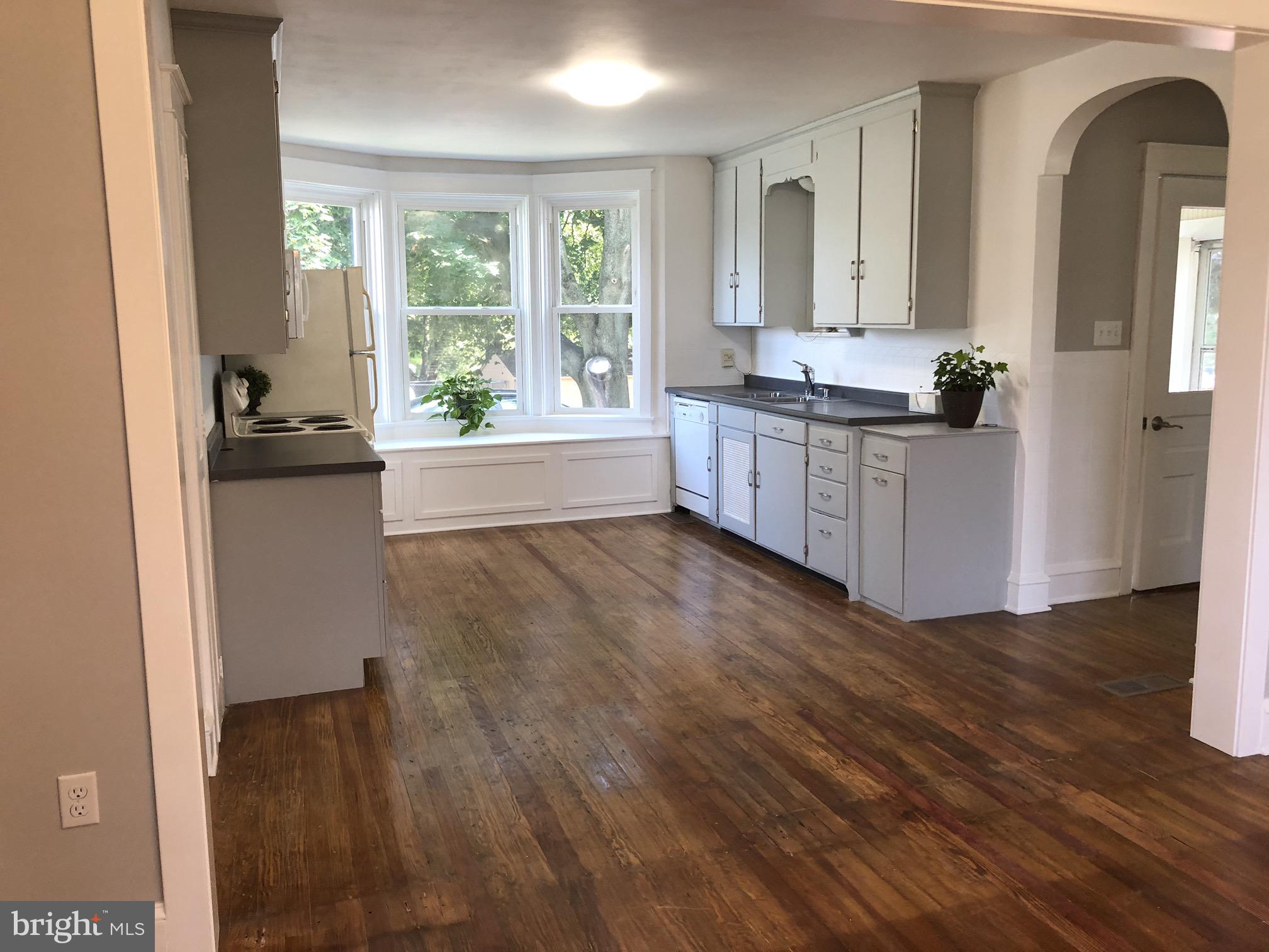 AKRON BOROUGH - Residential