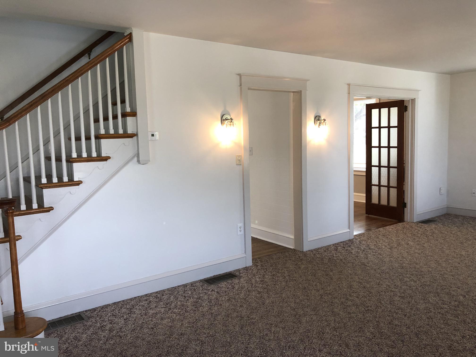 AKRON BOROUGH - Residential