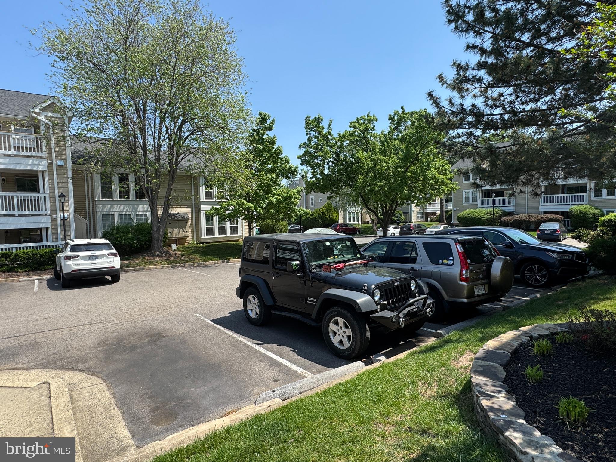 HEATHERLEA - Residential Lease