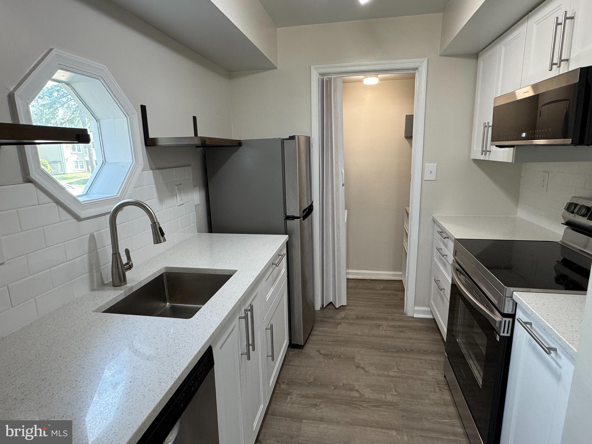 HEATHERLEA - Residential Lease