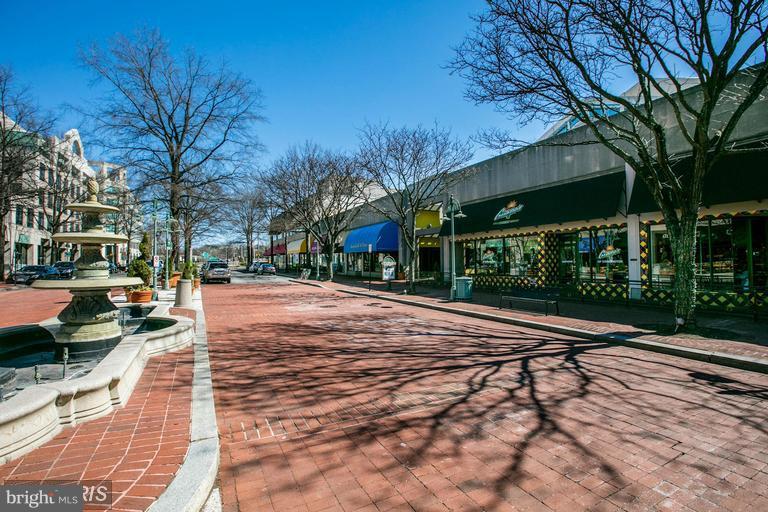 HEATHERLEA - Residential Lease