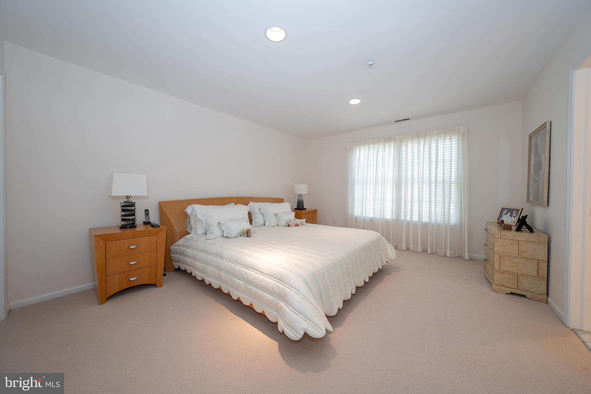 MERION HILL - Residential