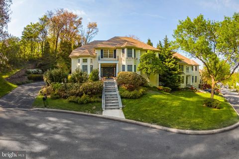 416 SPRING GARDEN LANE CONSHOHOCKEN PA 19428