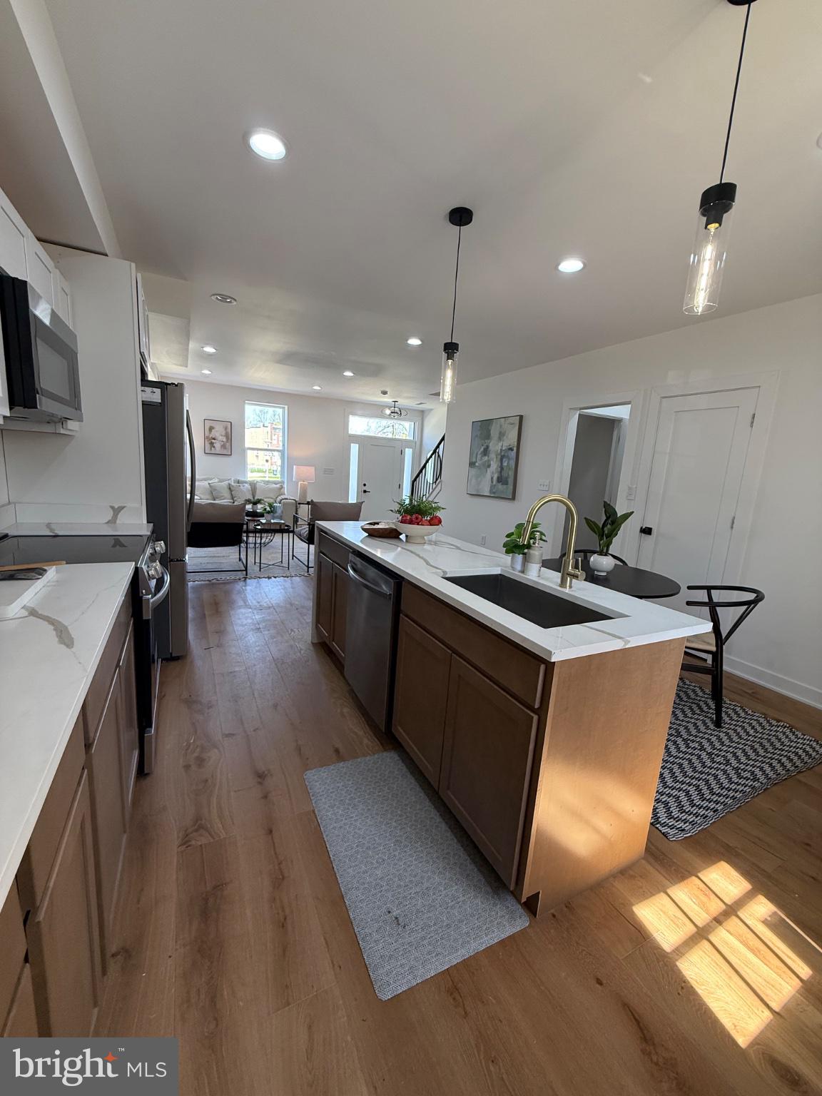 CENTRAL PARK HEIGHTS - Residential