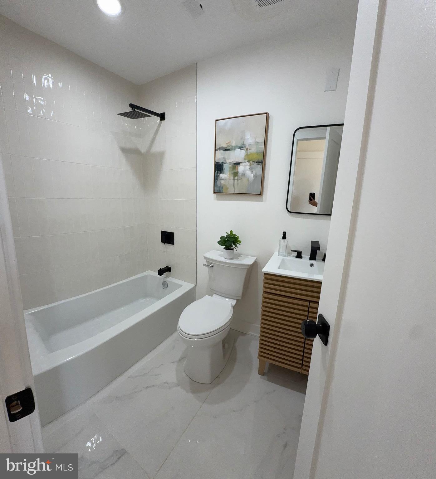 CENTRAL PARK HEIGHTS - Residential