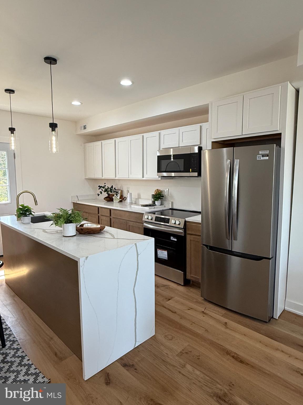 CENTRAL PARK HEIGHTS - Residential