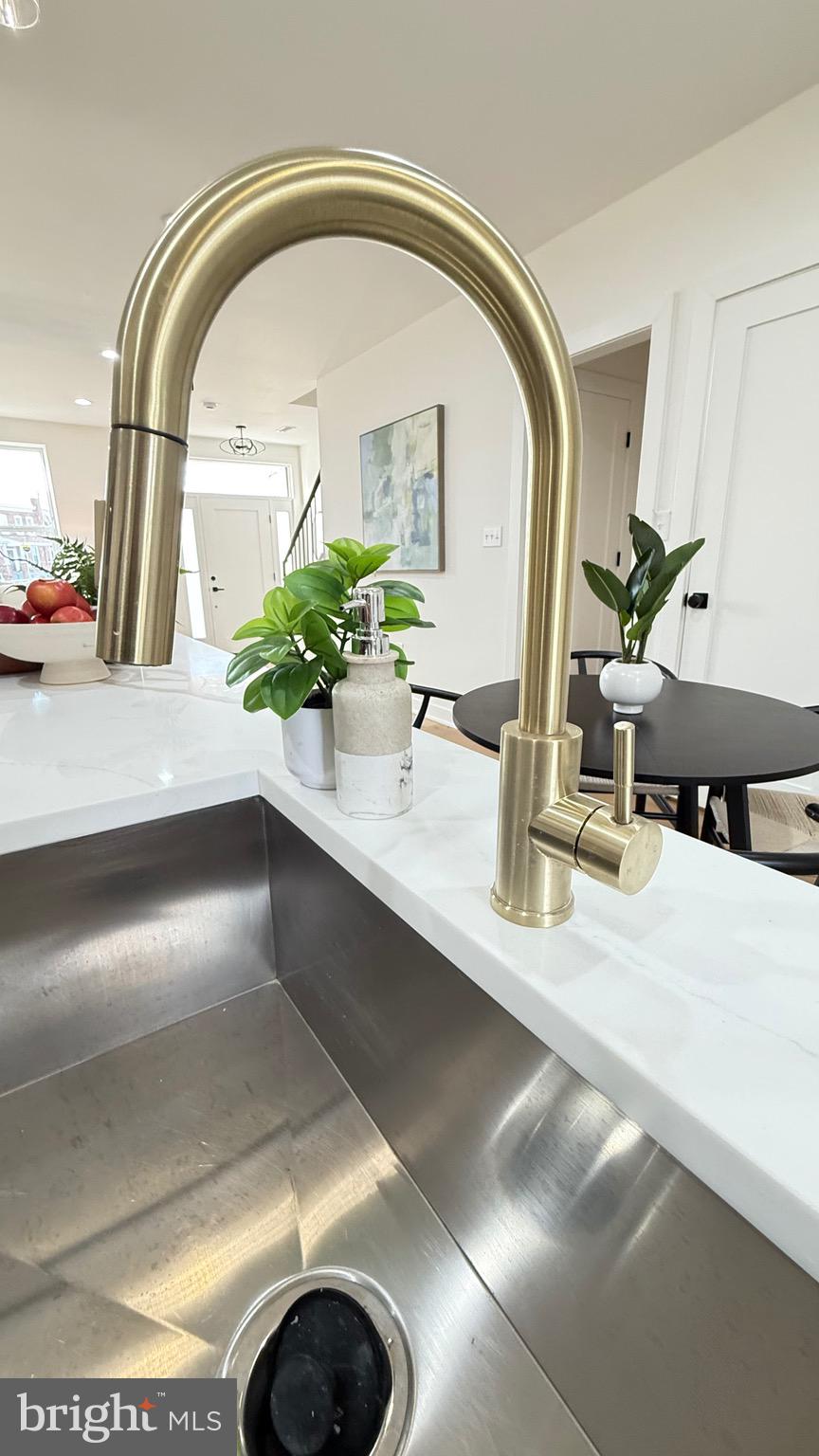 CENTRAL PARK HEIGHTS - Residential