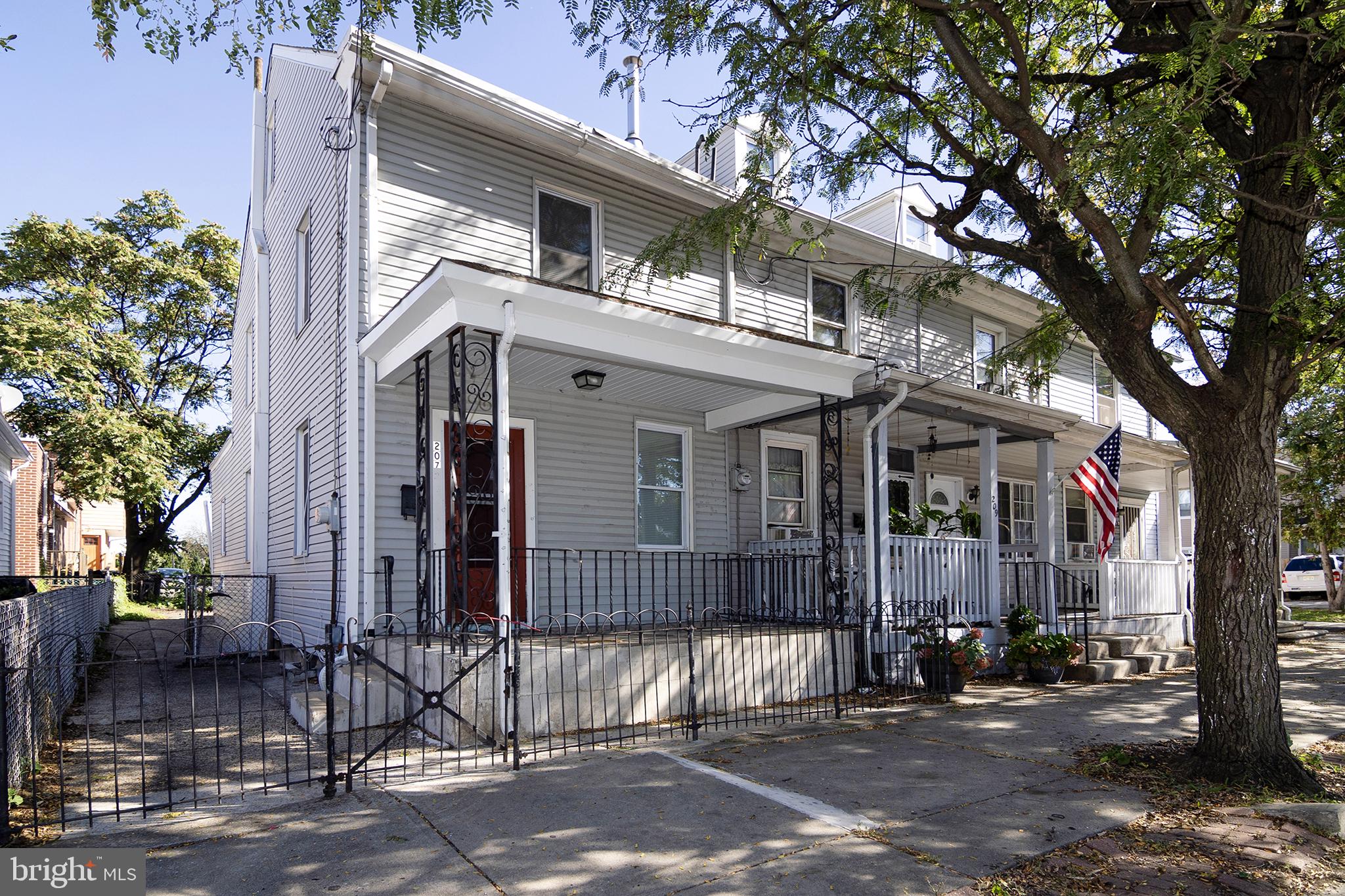 207 SOMERSET STREET
