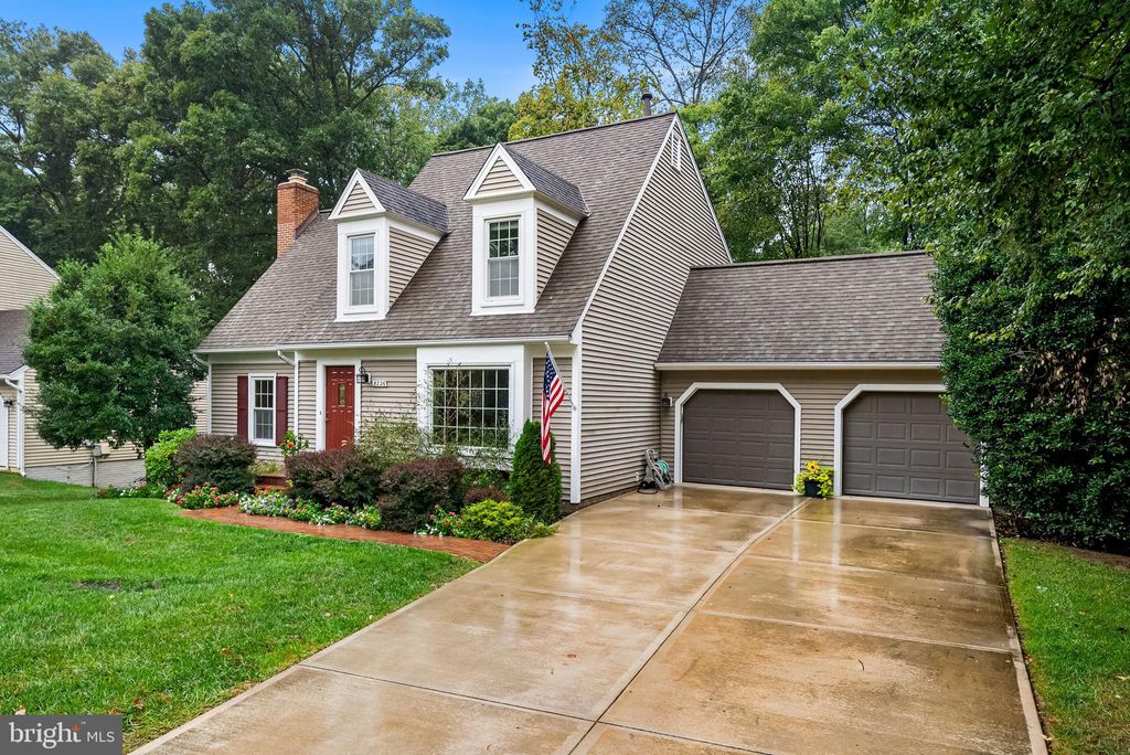 Photo of 9226 Northedge Drive, SPRINGFIELD, VA 22153 (MLS # VAFX2267032)