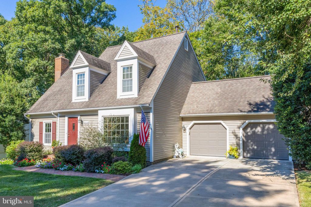 Photo of 9226 Northedge Drive, SPRINGFIELD, VA 22153 (MLS # VAFX2267032)