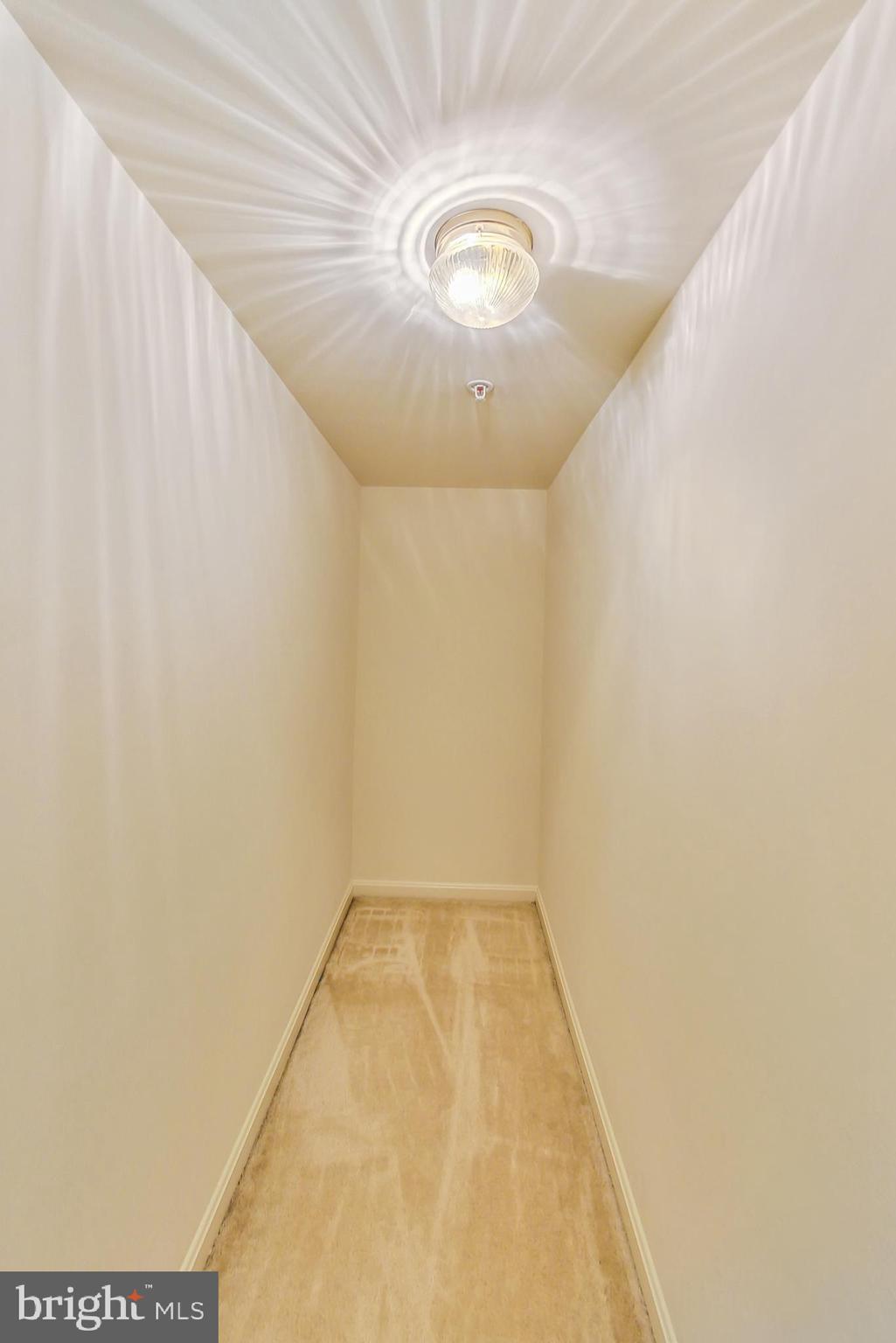 RETREAT AT FAIRWOOD TOWN - Residential