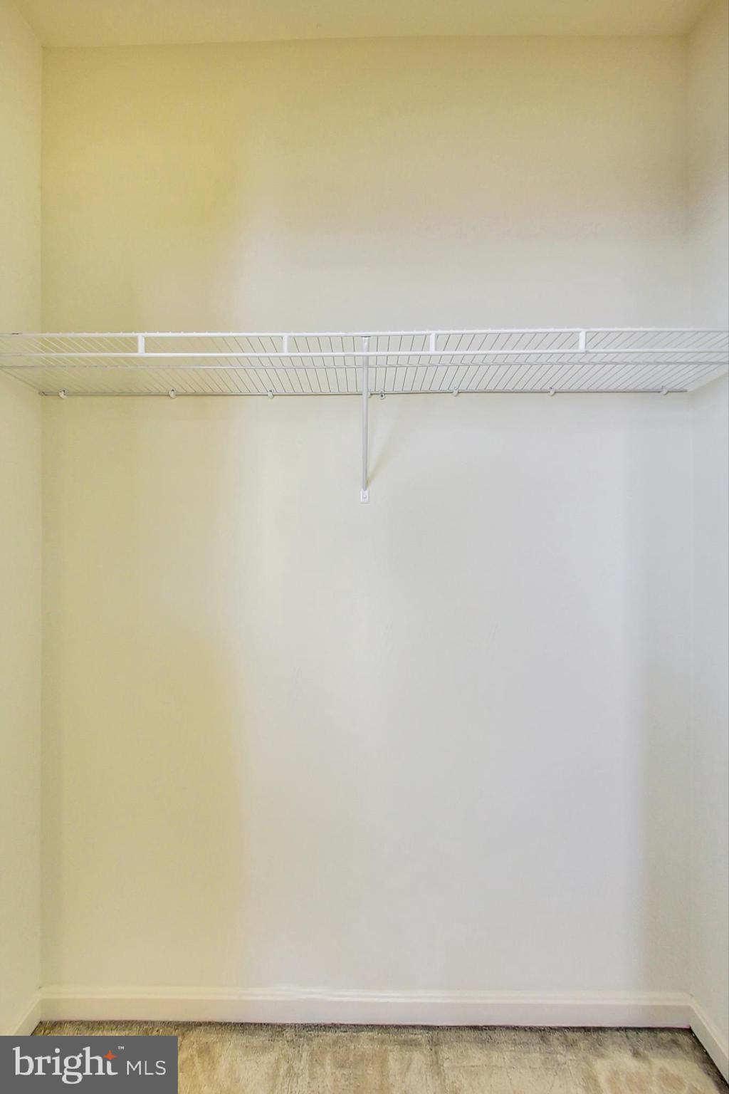 RETREAT AT FAIRWOOD TOWN - Residential