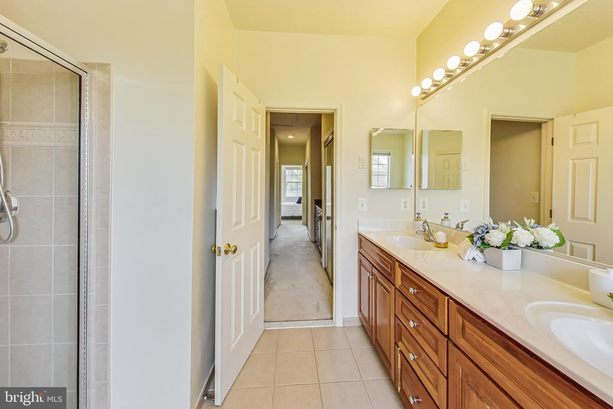 RETREAT AT FAIRWOOD TOWN - Residential