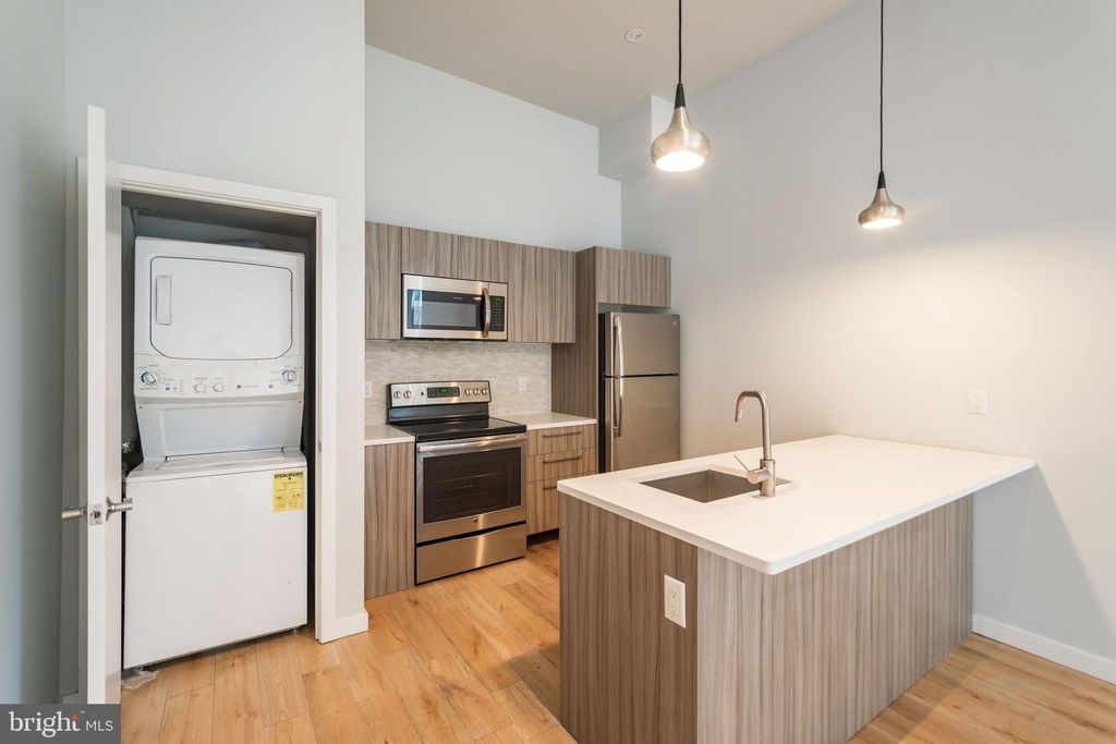 Photo of 412 S 13th Street #UNIT 608, PHILADELPHIA, PA 19147 (MLS # PAPH2571180)