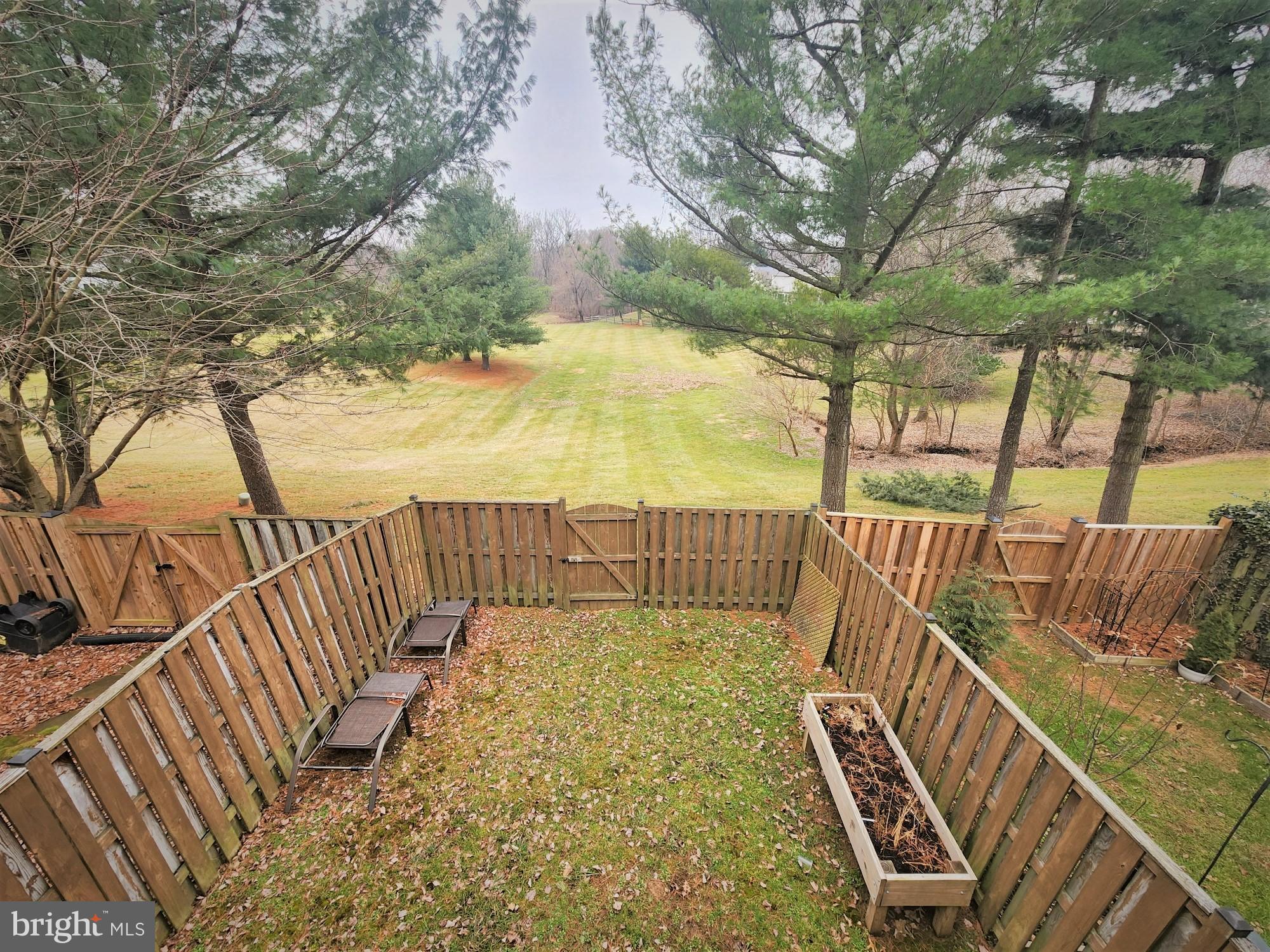 THE PLANTATIONS - Residential Lease