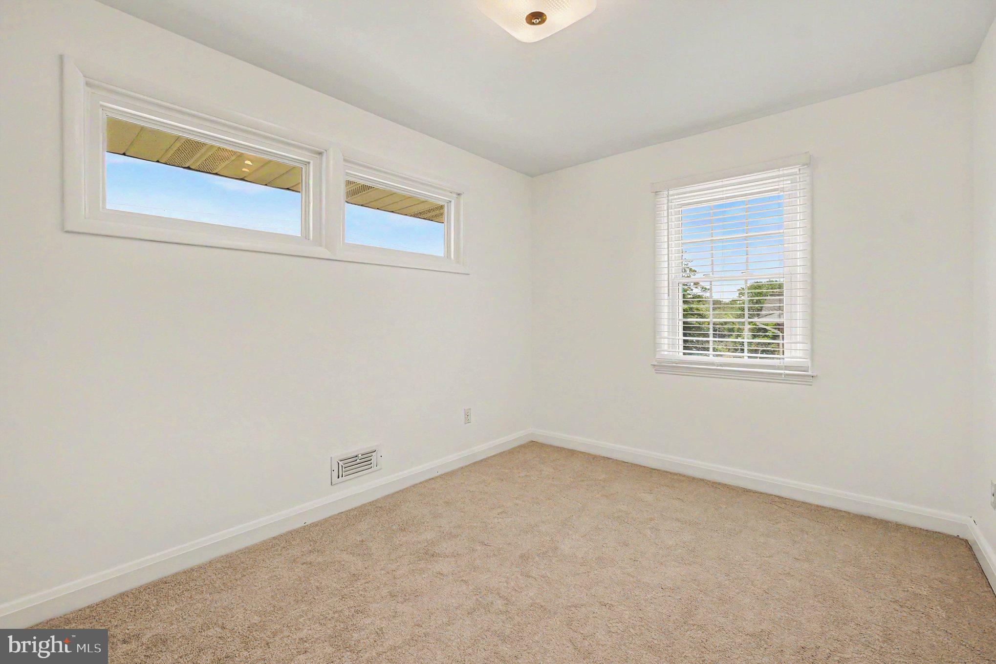 PLEASANT BROOK - Residential
