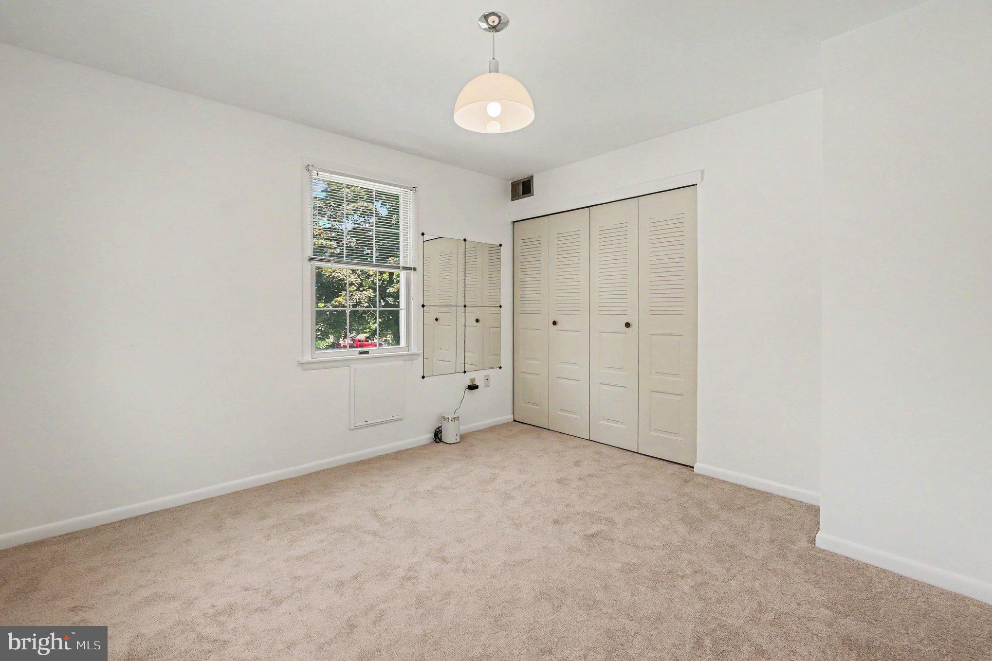 PLEASANT BROOK - Residential