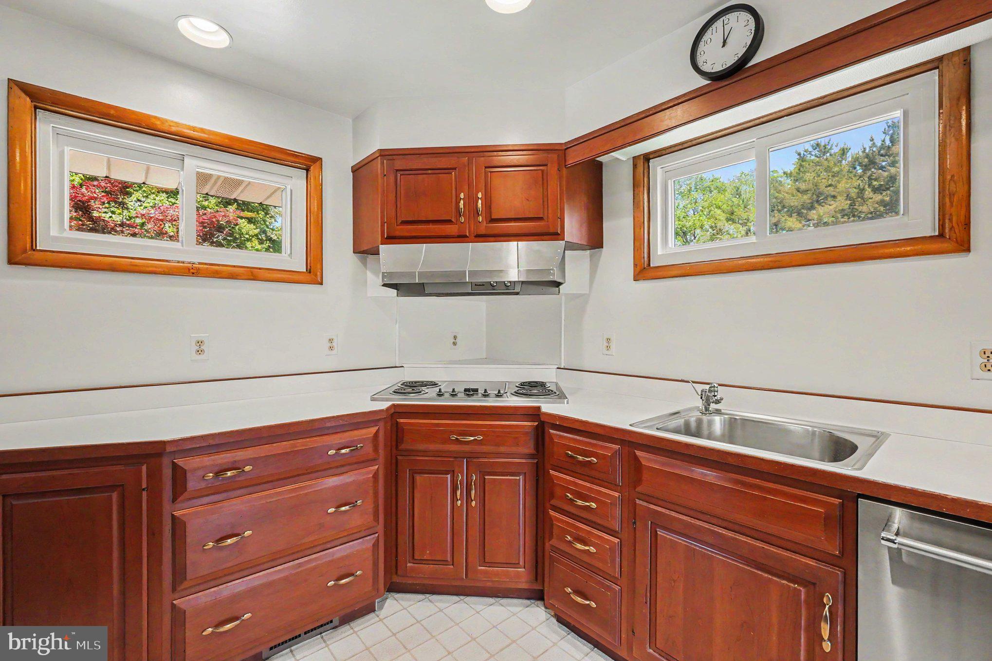 PLEASANT BROOK - Residential