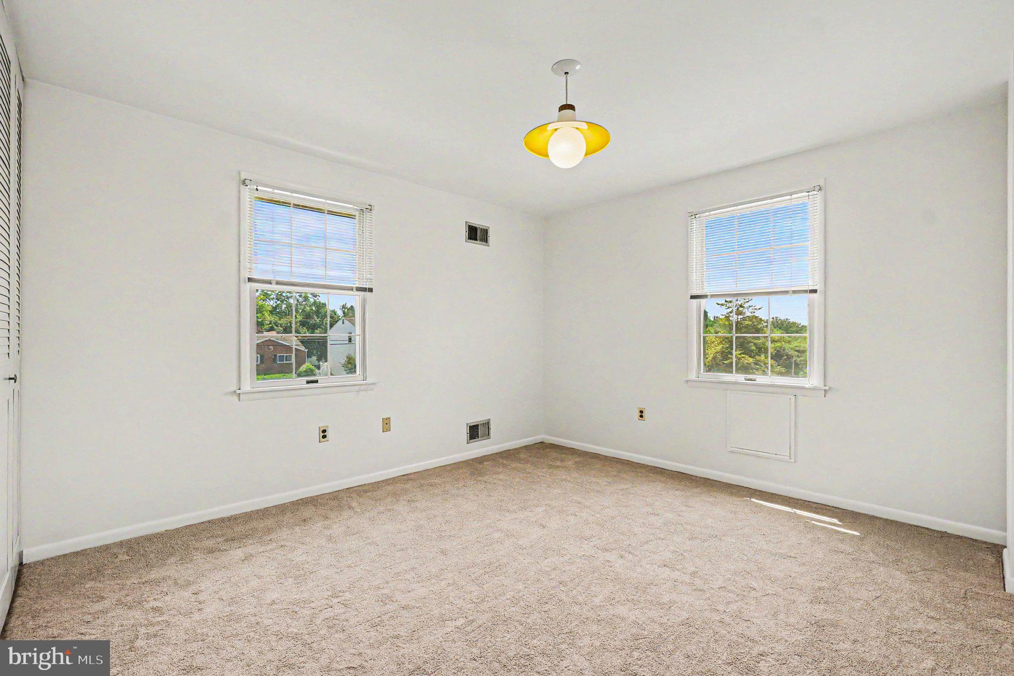 PLEASANT BROOK - Residential