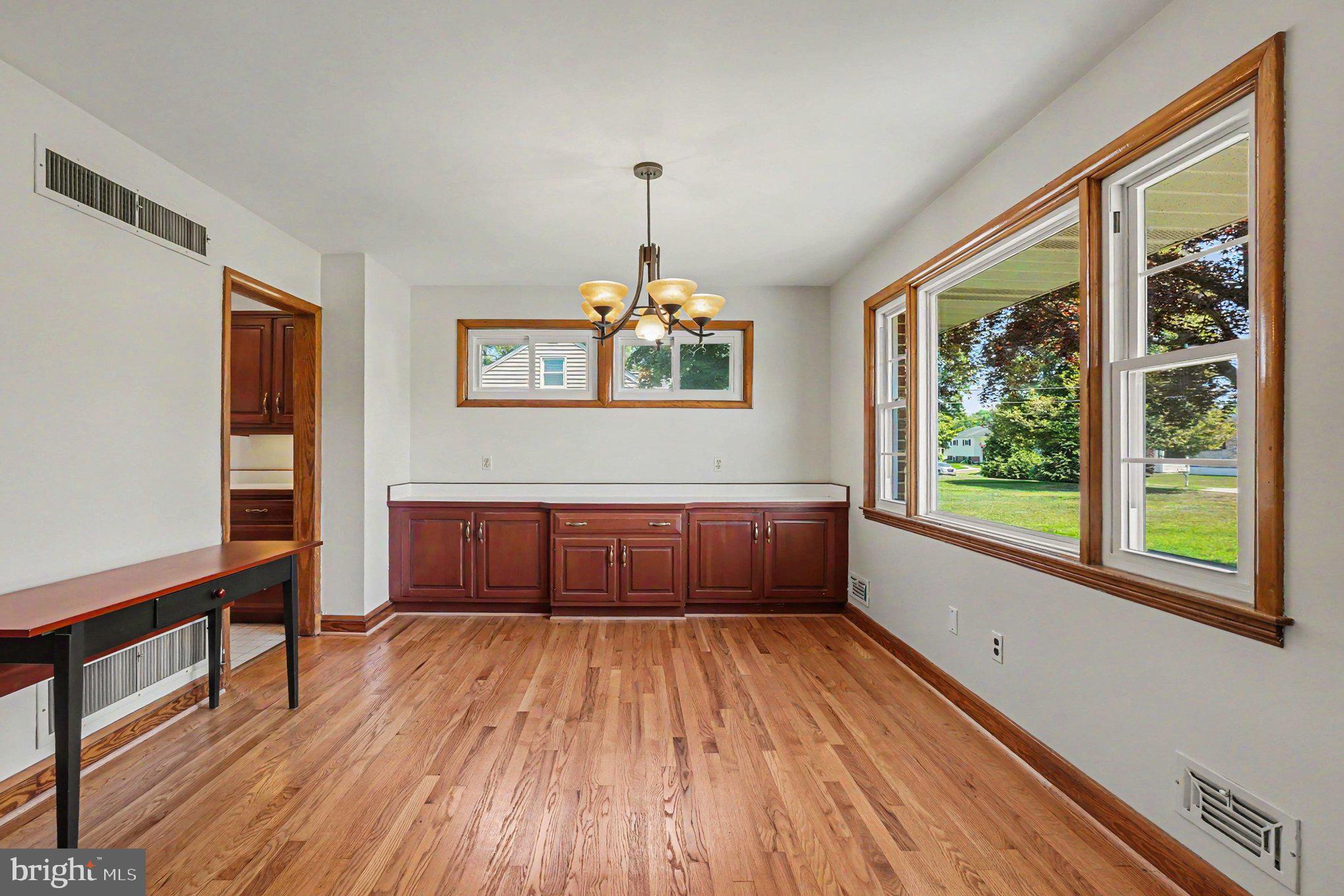 PLEASANT BROOK - Residential