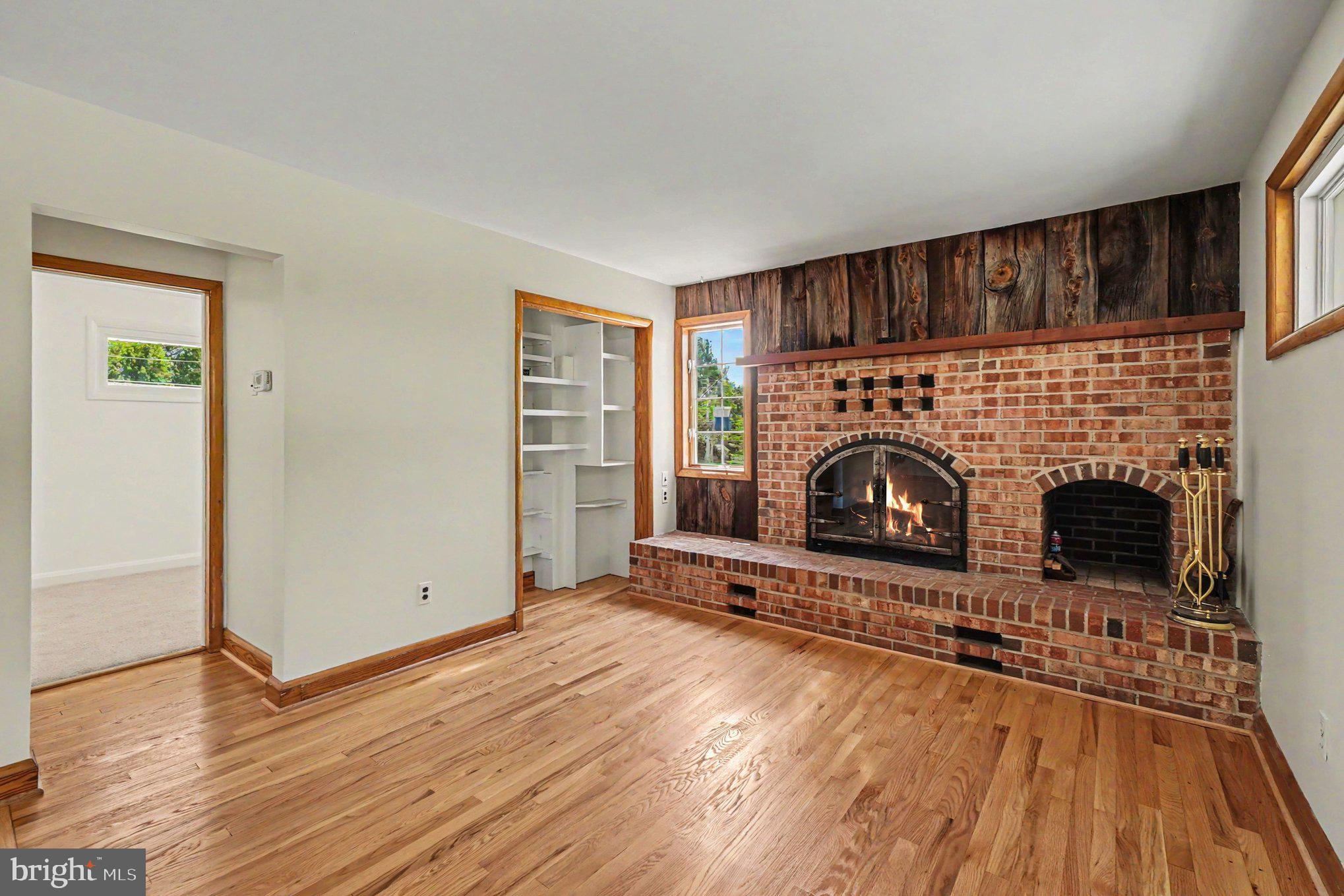PLEASANT BROOK - Residential