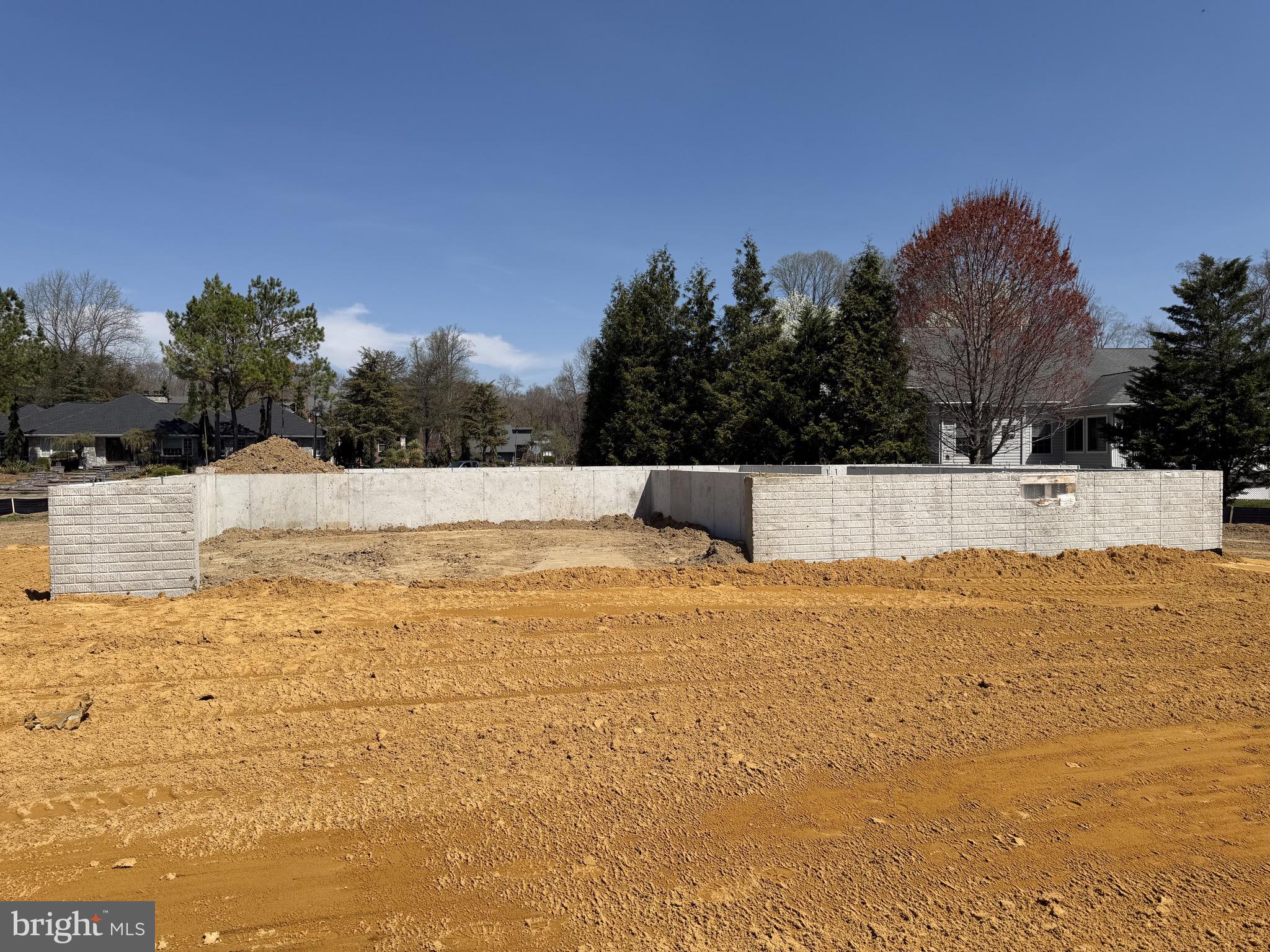 BALTRAY - Residential