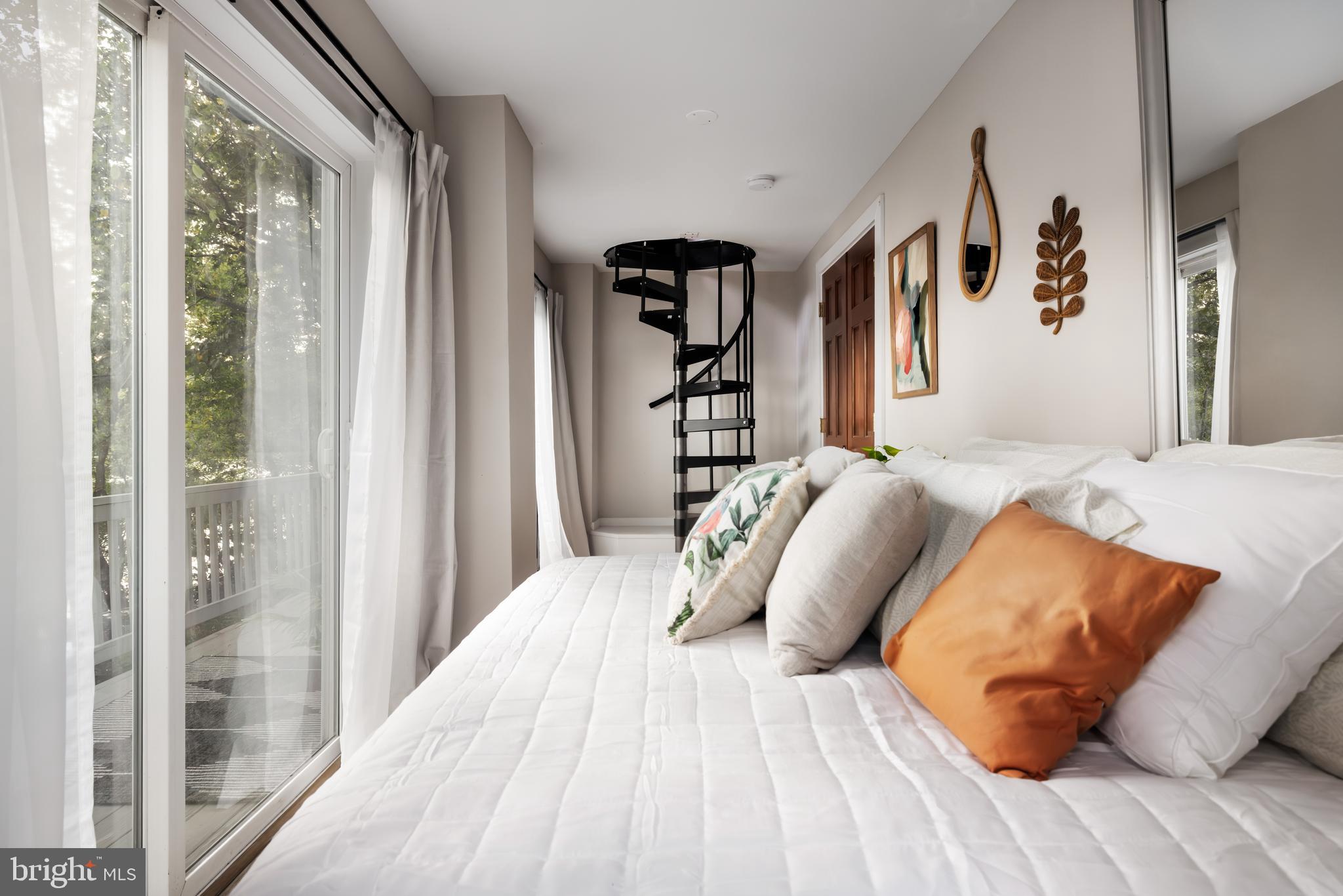 MEGEATH - Residential Lease