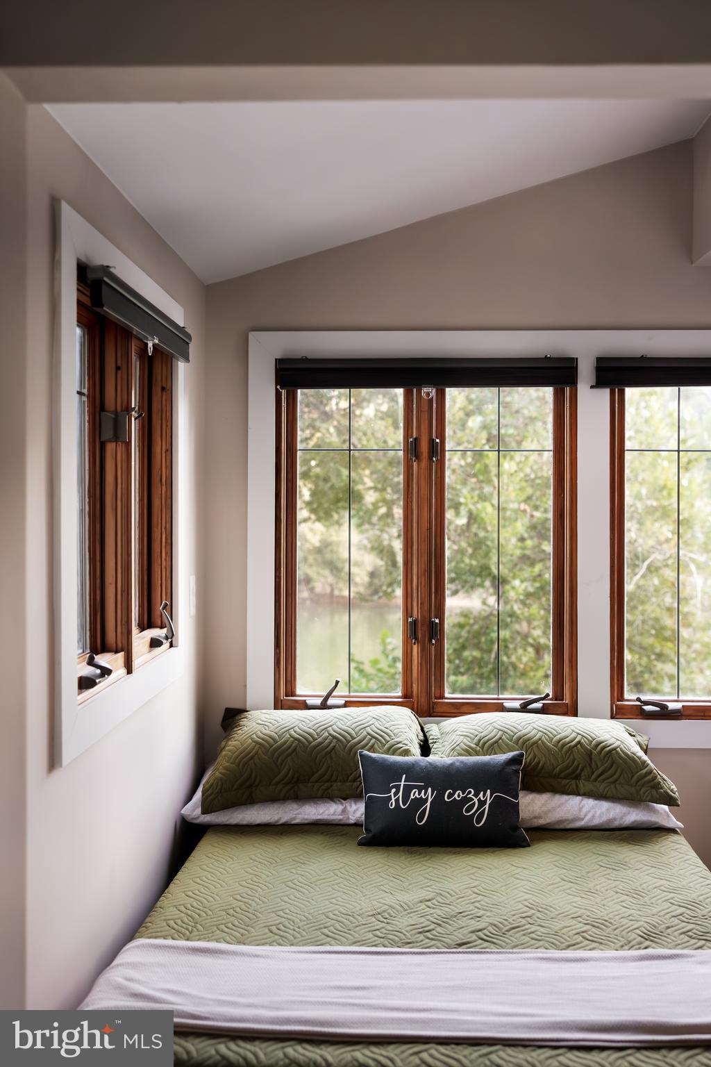 MEGEATH - Residential Lease