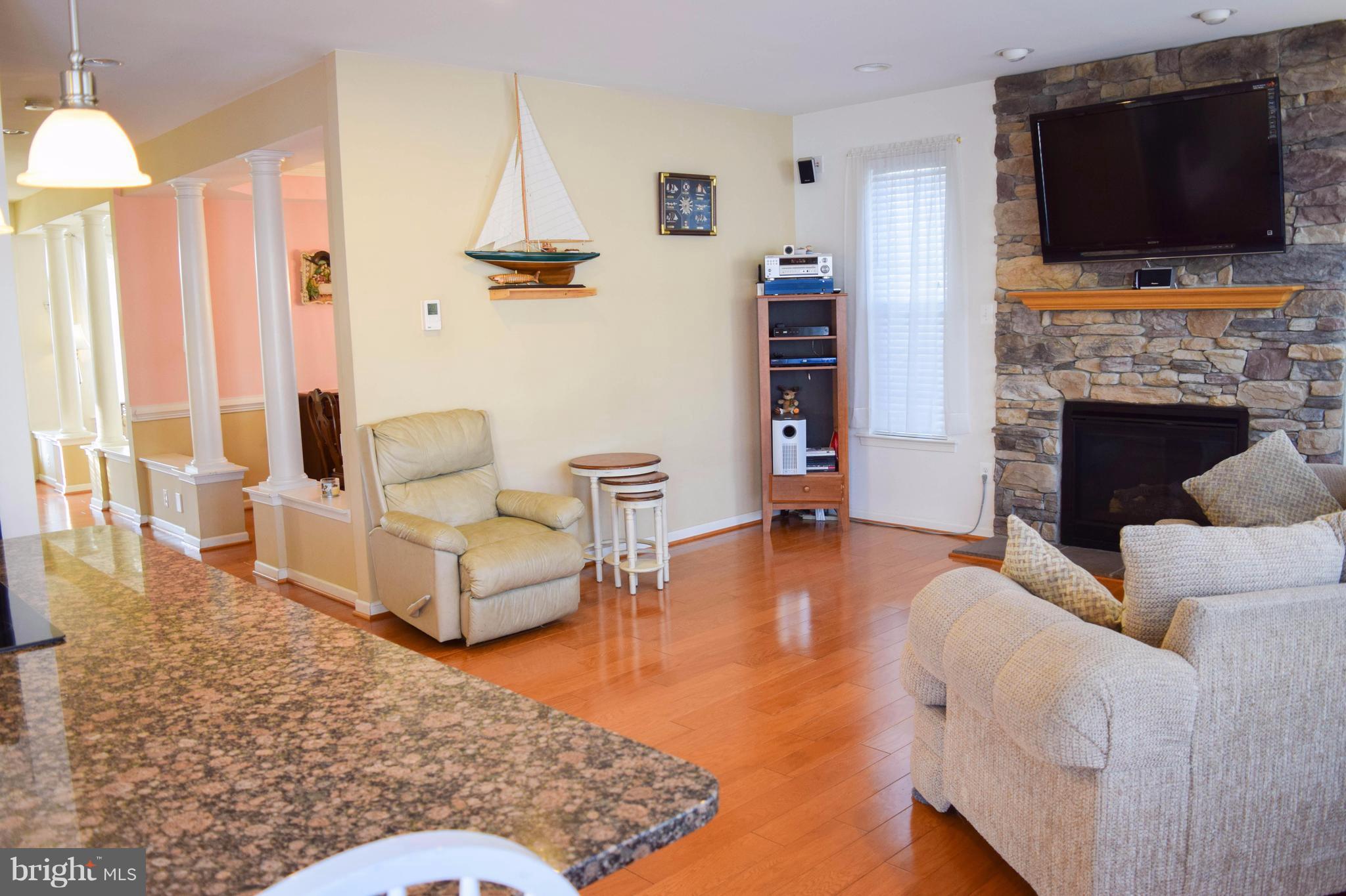 CEDAR LANE FARMS - Residential