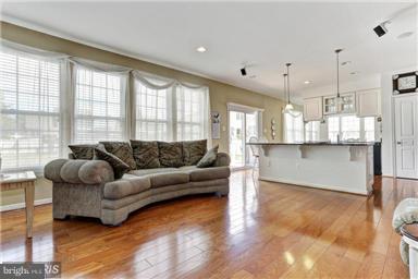 CEDAR LANE FARMS - Residential