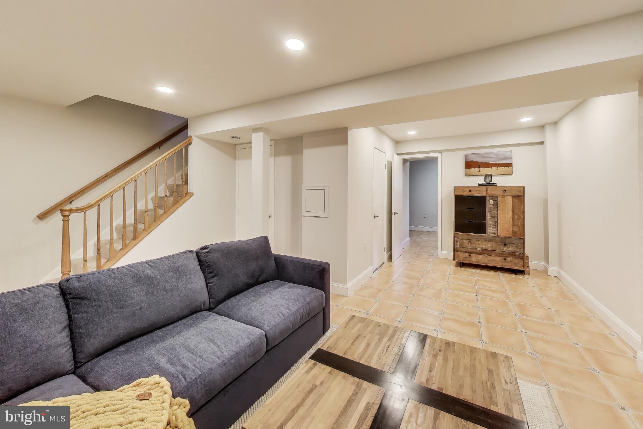 PINEWOOD GREENS - Residential