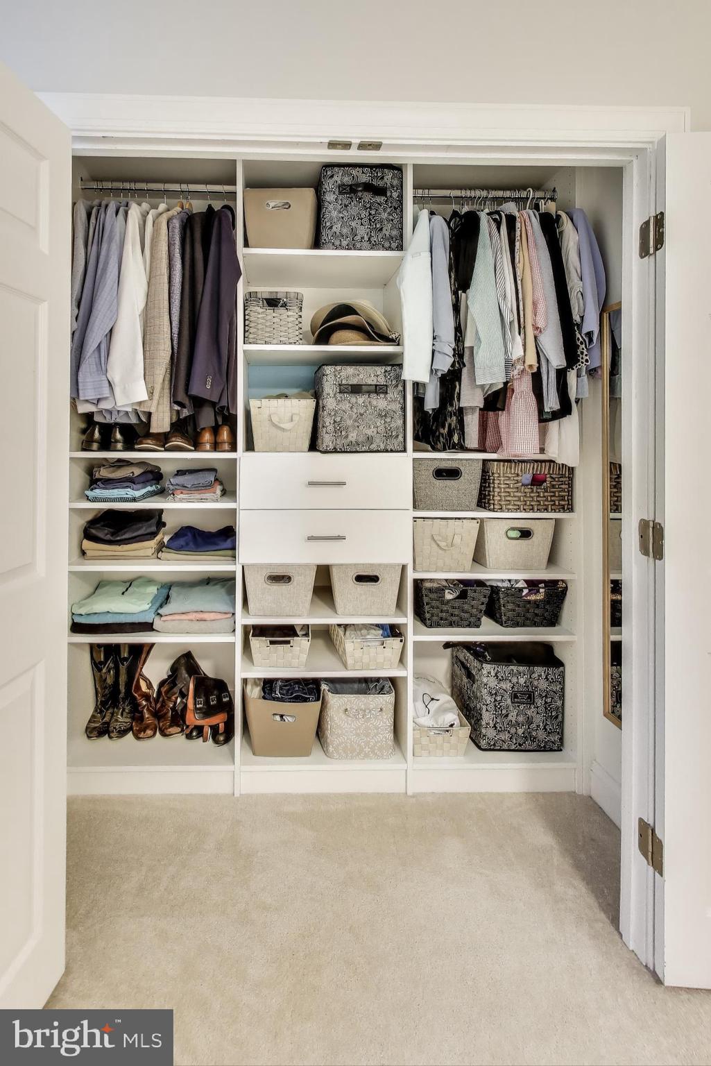 PINEWOOD GREENS - Residential