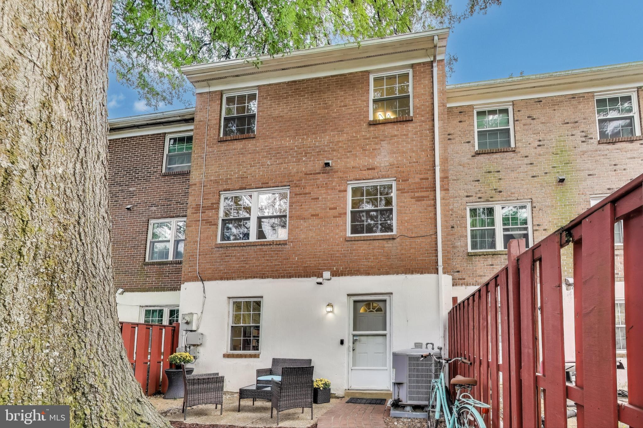 PINEWOOD GREENS - Residential