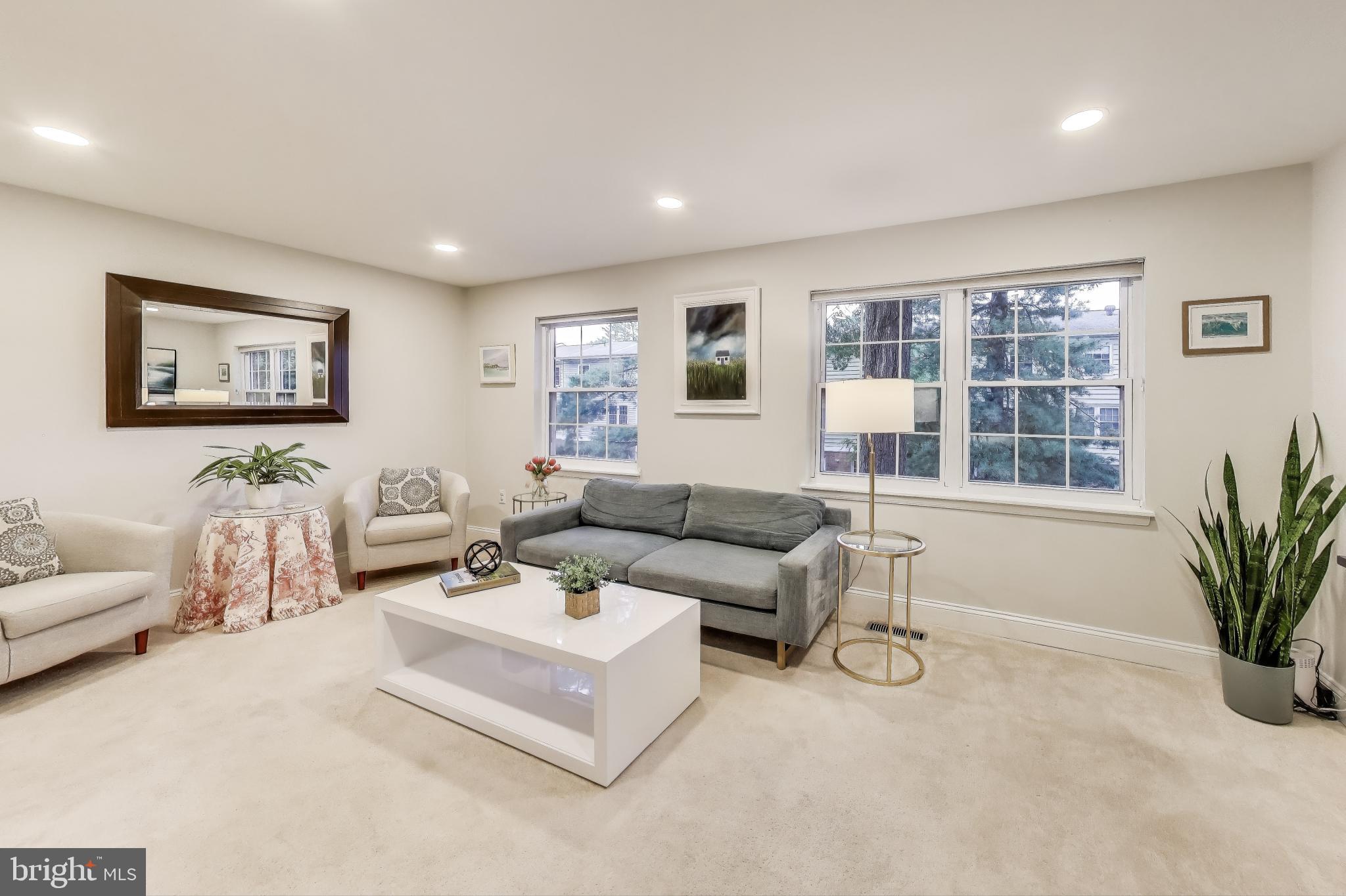 PINEWOOD GREENS - Residential