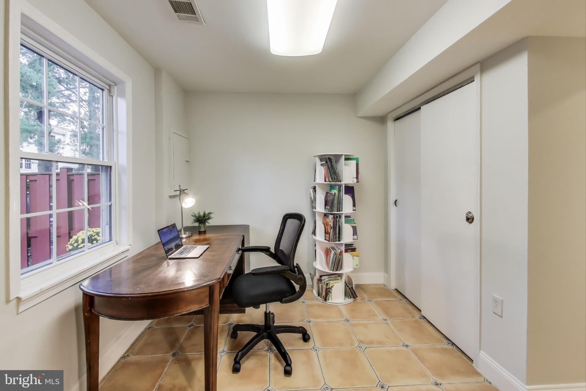 PINEWOOD GREENS - Residential