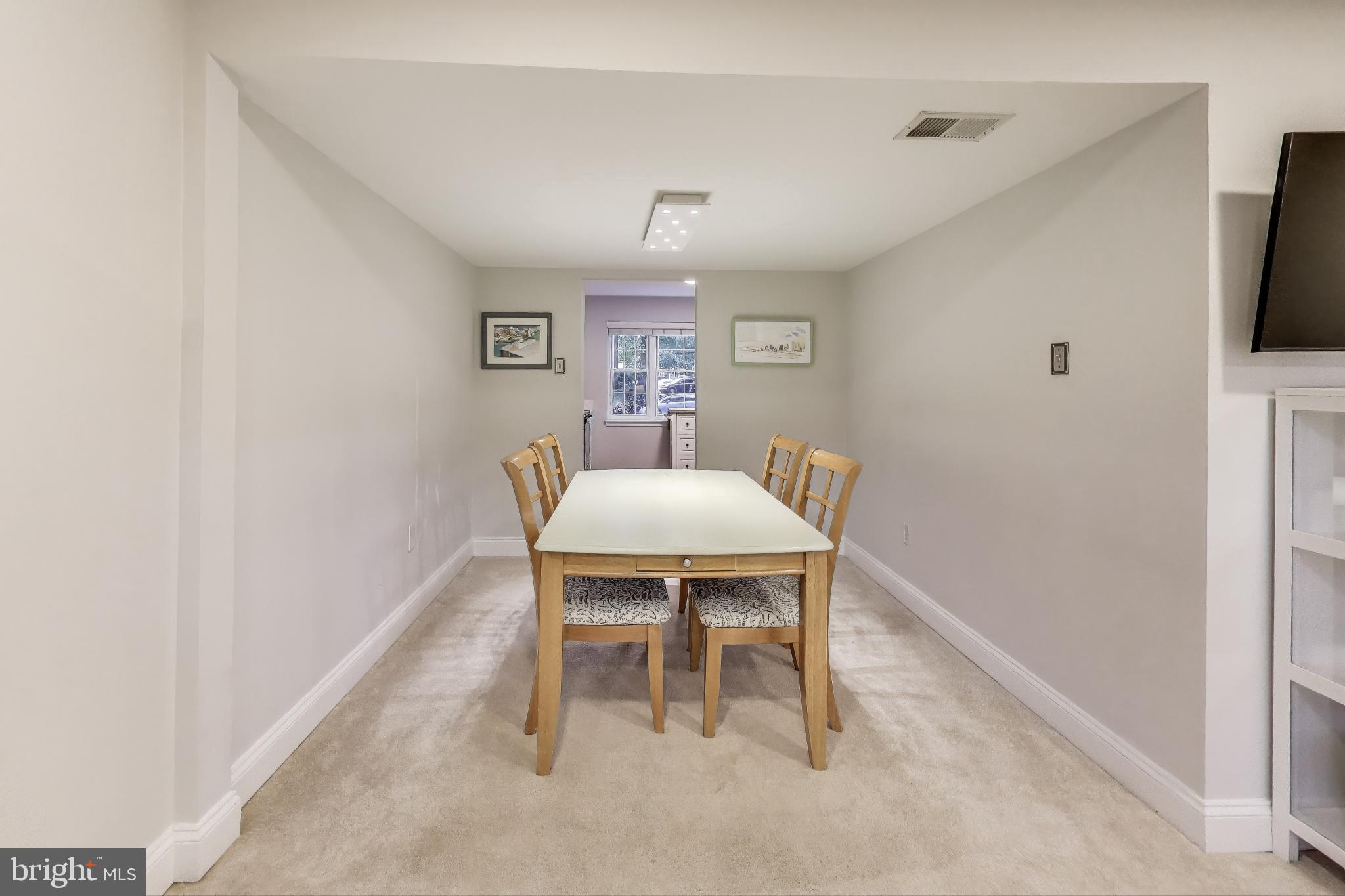 PINEWOOD GREENS - Residential