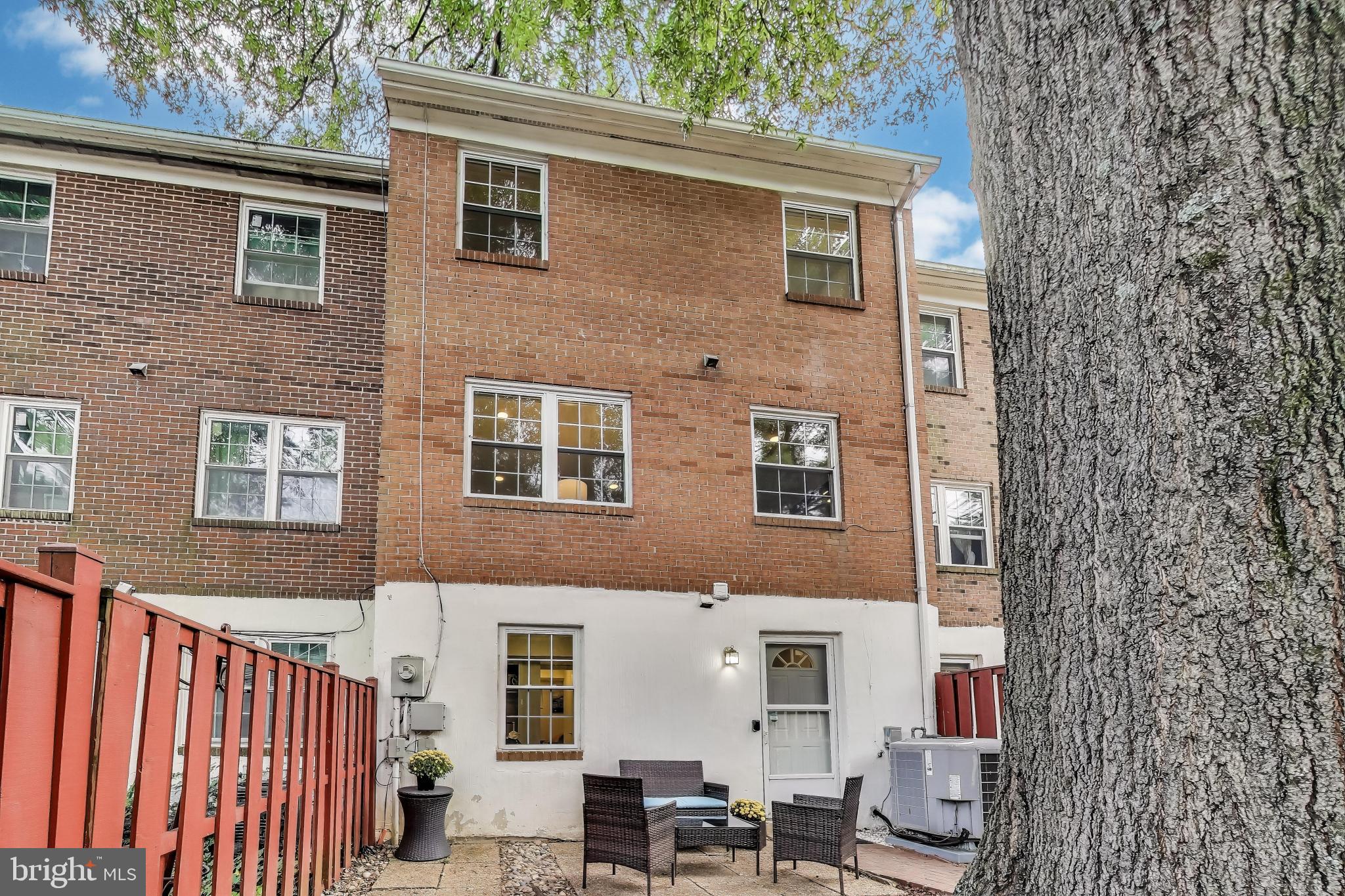 PINEWOOD GREENS - Residential