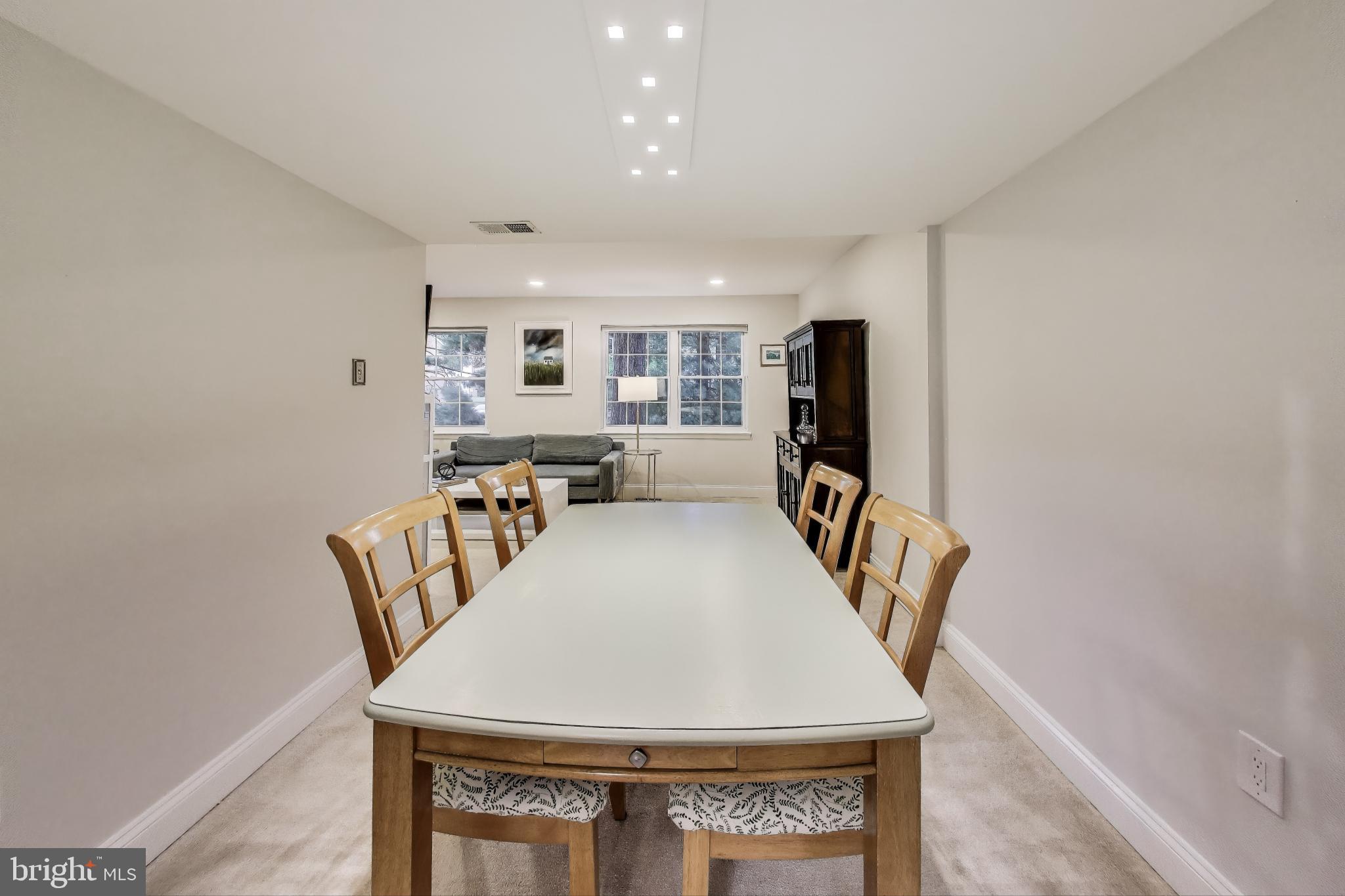 PINEWOOD GREENS - Residential