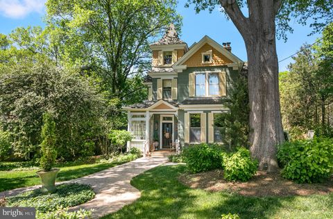 1506 N NICHOLAS STREET ARLINGTON VA 22205