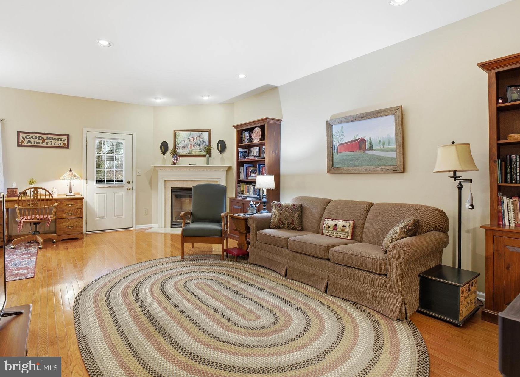 CLIFFSIDE MANOR - Residential