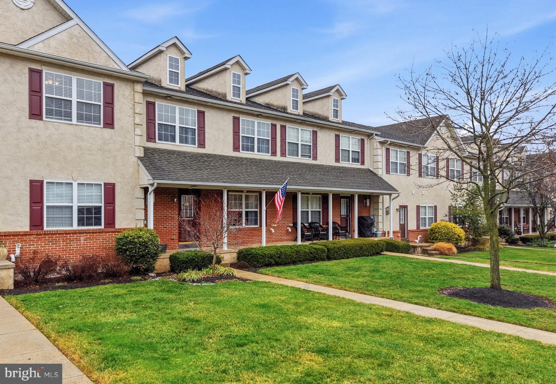 CLIFFSIDE MANOR - Residential